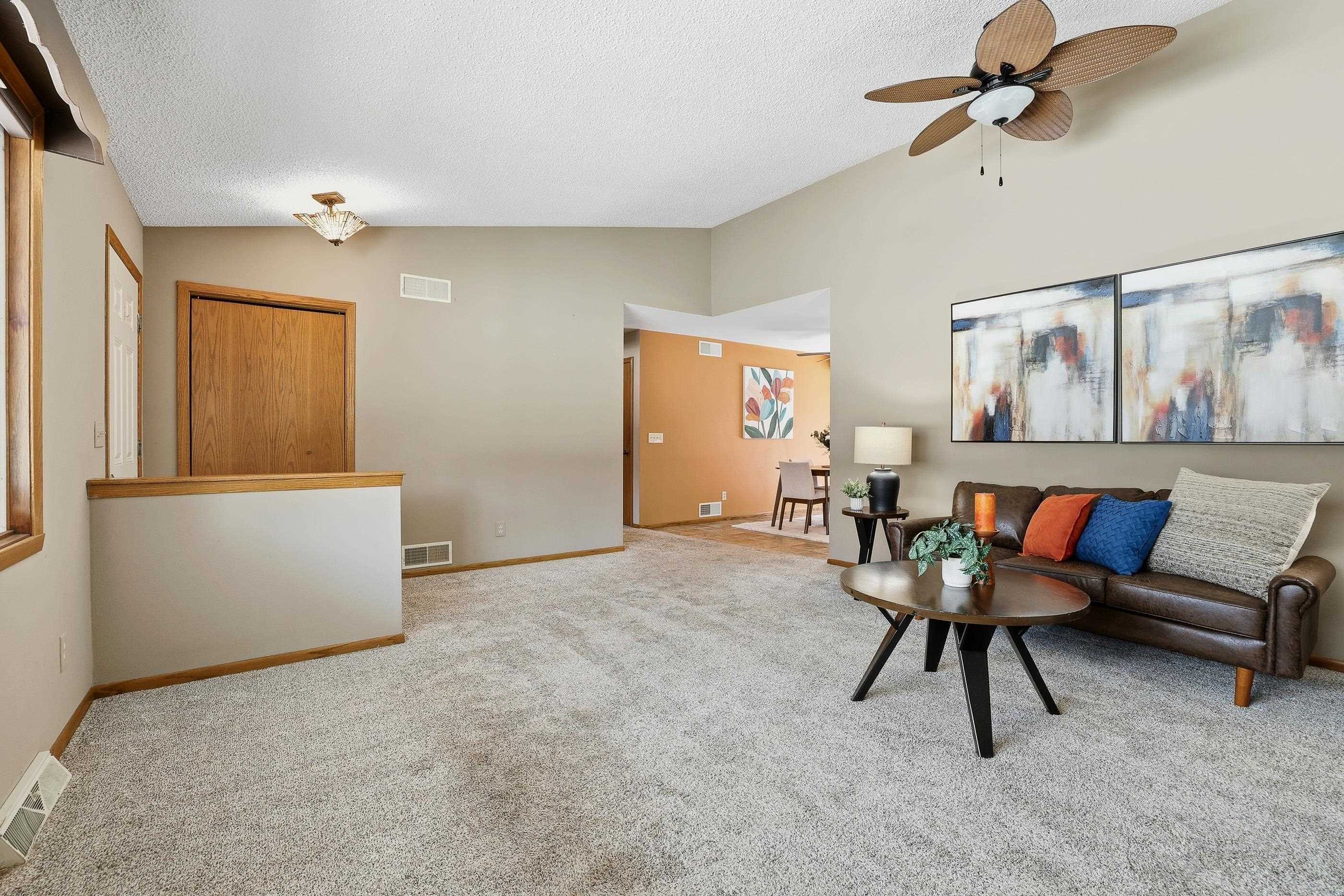 1051 CUSTER SQUARE, Stevens Point, Wisconsin 54482, 3 Bedrooms Bedrooms, ,2 BathroomsBathrooms,Residential,For Sale,1051 CUSTER SQUARE,22600436