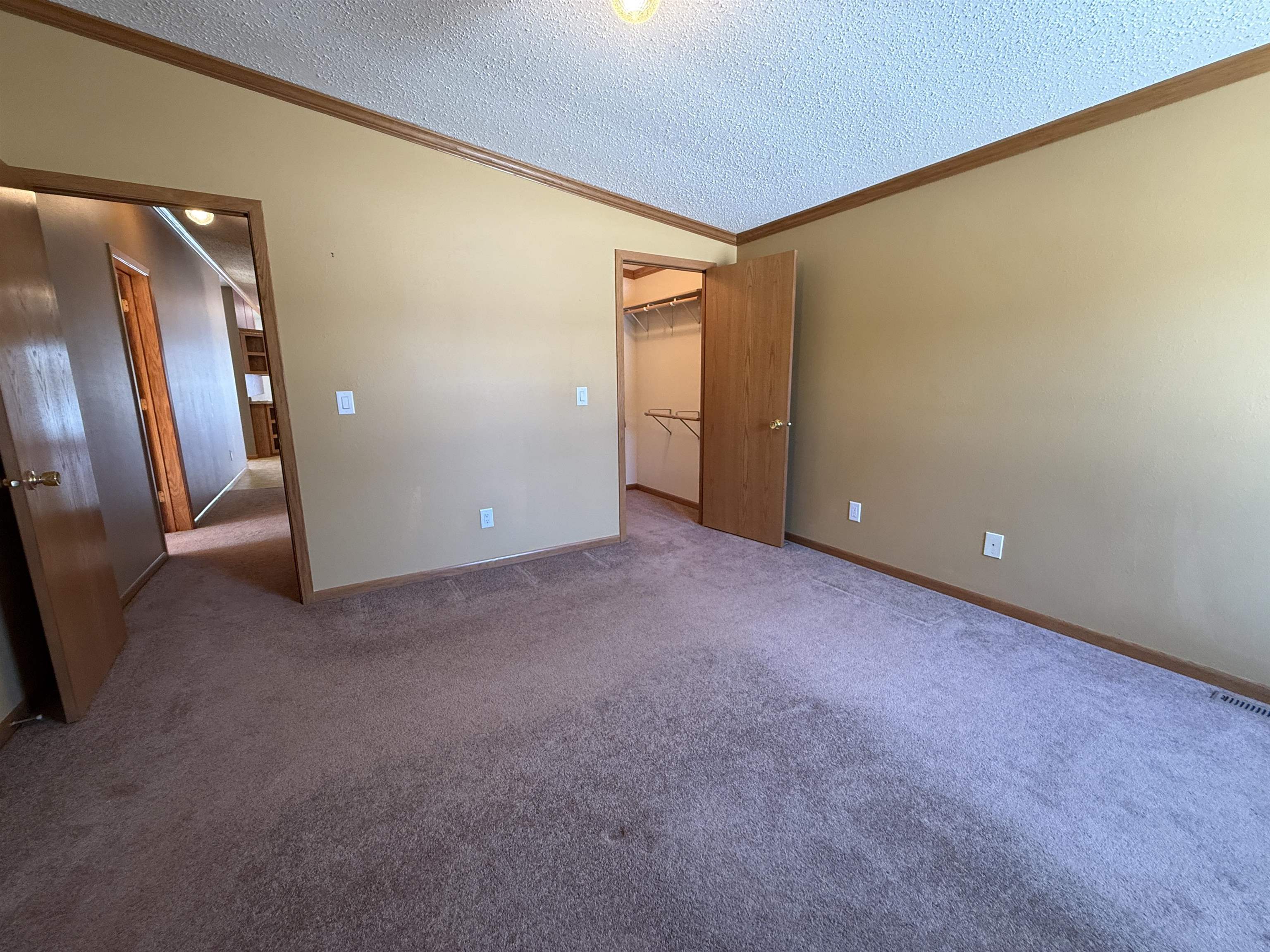 131430 FOUR MILE ROAD, Edgar, Wisconsin 54426, 3 Bedrooms Bedrooms, ,2 BathroomsBathrooms,Residential,For Sale,131430 FOUR MILE ROAD,22600438