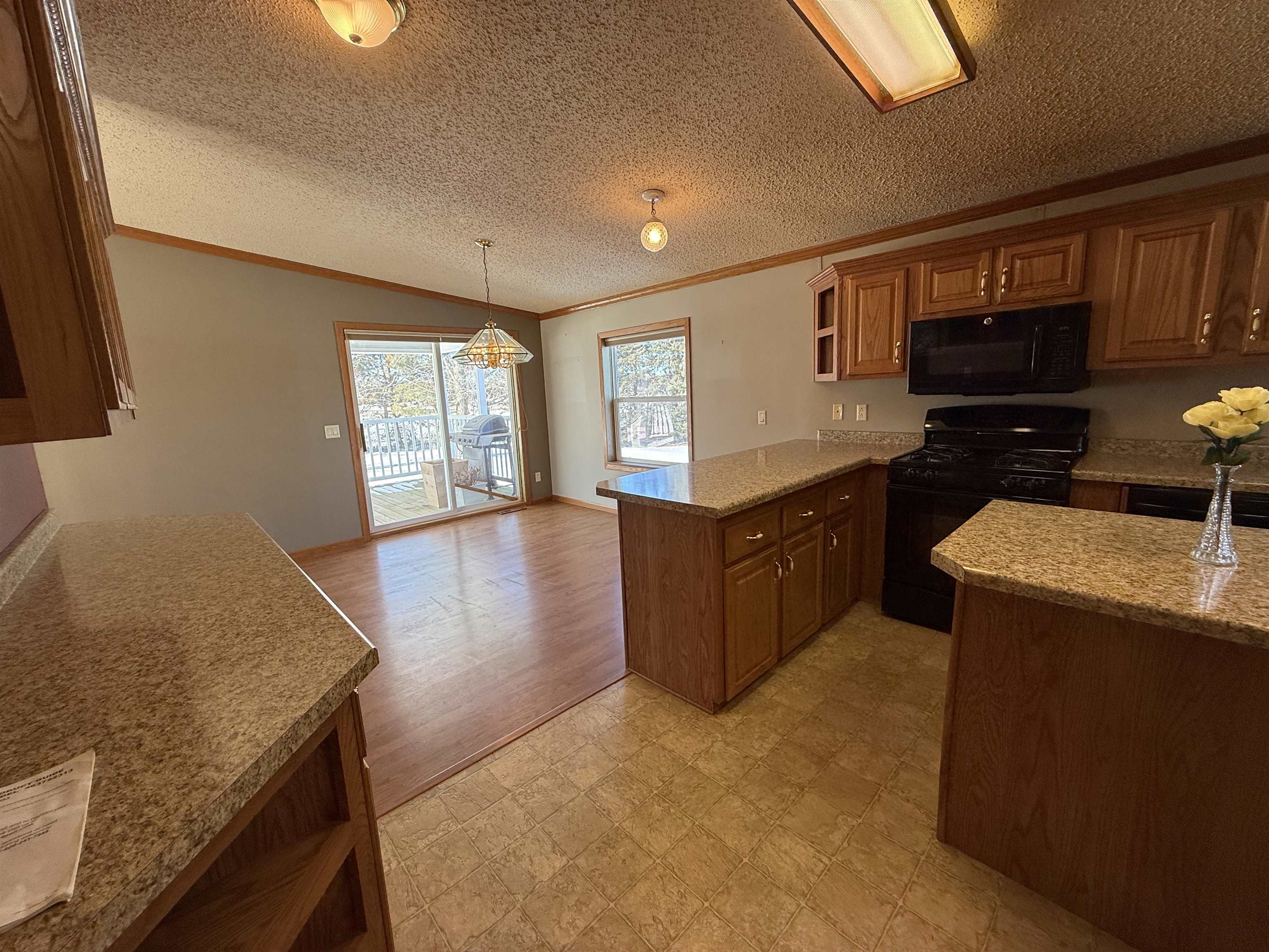 131430 FOUR MILE ROAD, Edgar, Wisconsin 54426, 3 Bedrooms Bedrooms, ,2 BathroomsBathrooms,Residential,For Sale,131430 FOUR MILE ROAD,22600438