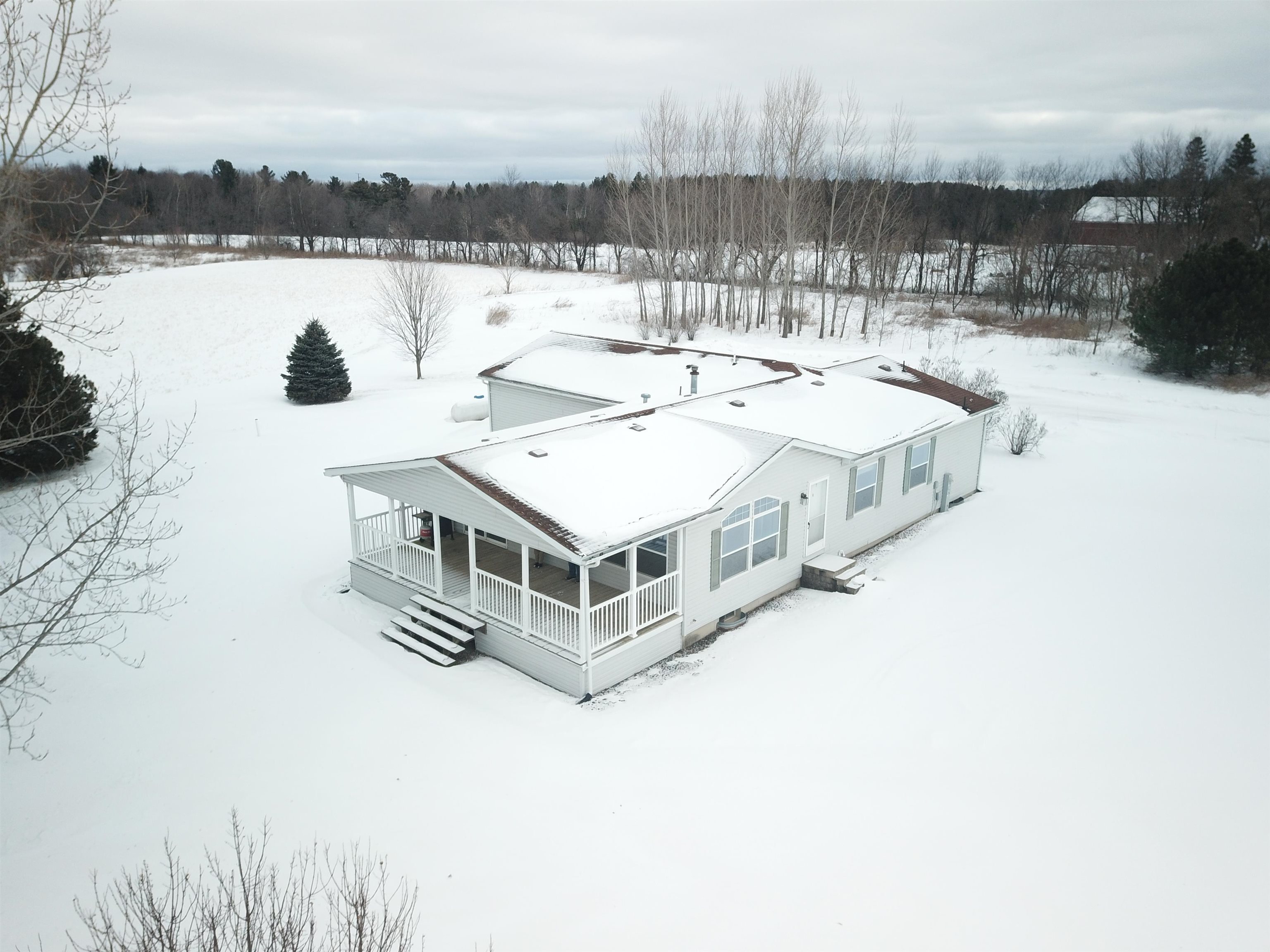 131430 FOUR MILE ROAD, Edgar, Wisconsin 54426, 3 Bedrooms Bedrooms, ,2 BathroomsBathrooms,Residential,For Sale,131430 FOUR MILE ROAD,22600438