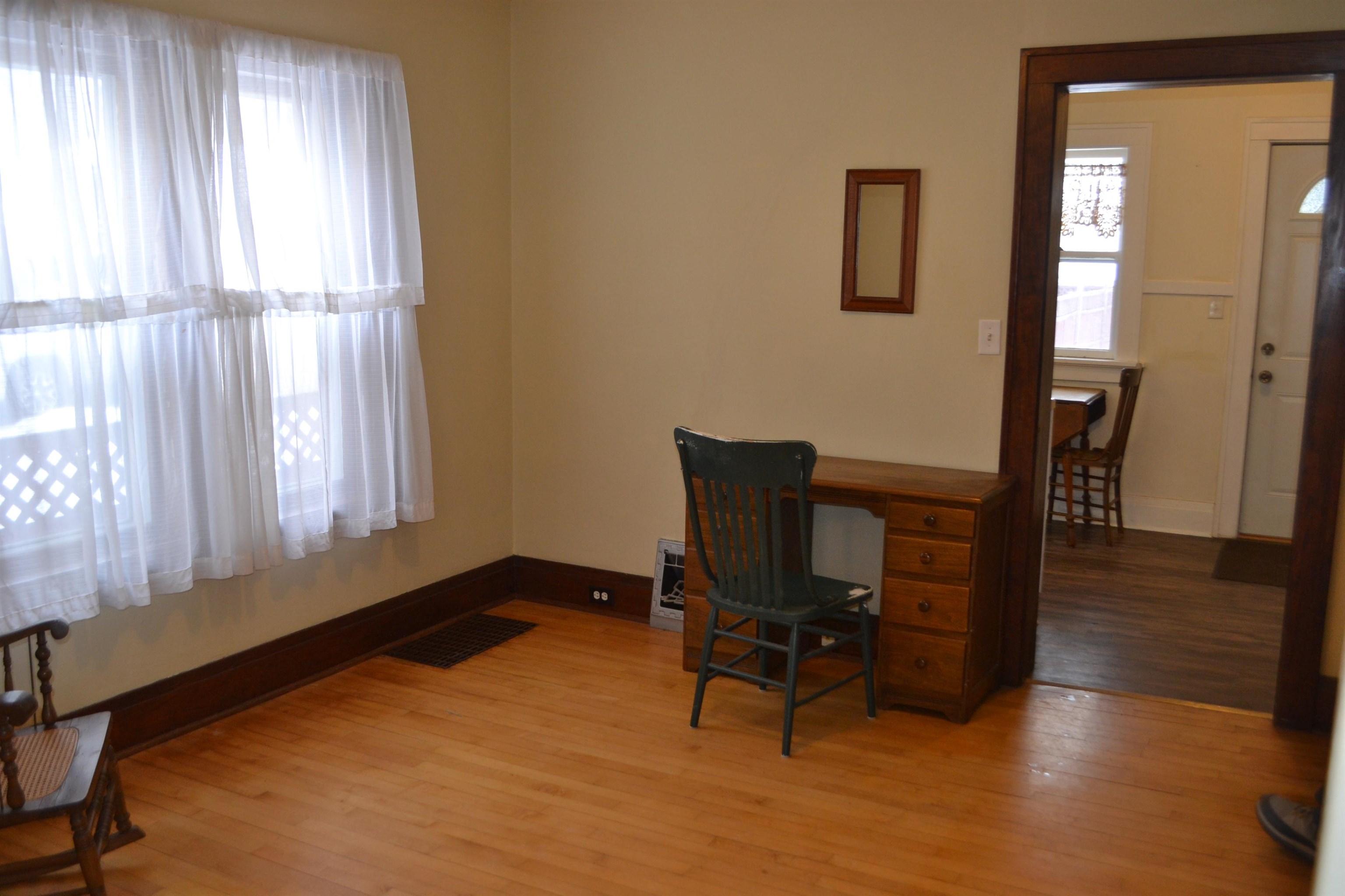 209 SEYMOUR STREET, Wausau, Wisconsin 54403, 2 Bedrooms Bedrooms, ,1 BathroomBathrooms,Residential,For Sale,209 SEYMOUR STREET,22600443