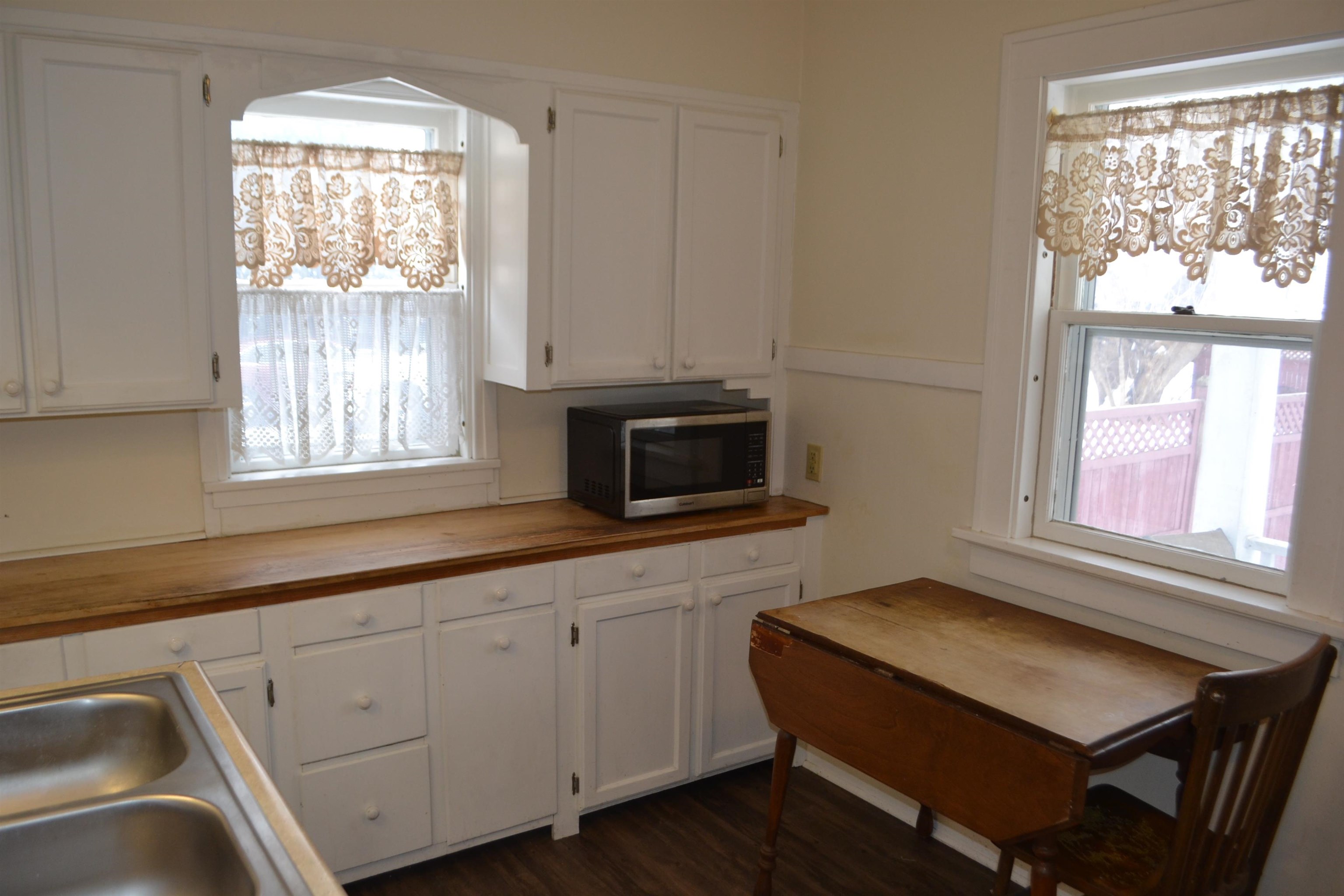 209 SEYMOUR STREET, Wausau, Wisconsin 54403, 2 Bedrooms Bedrooms, ,1 BathroomBathrooms,Residential,For Sale,209 SEYMOUR STREET,22600443