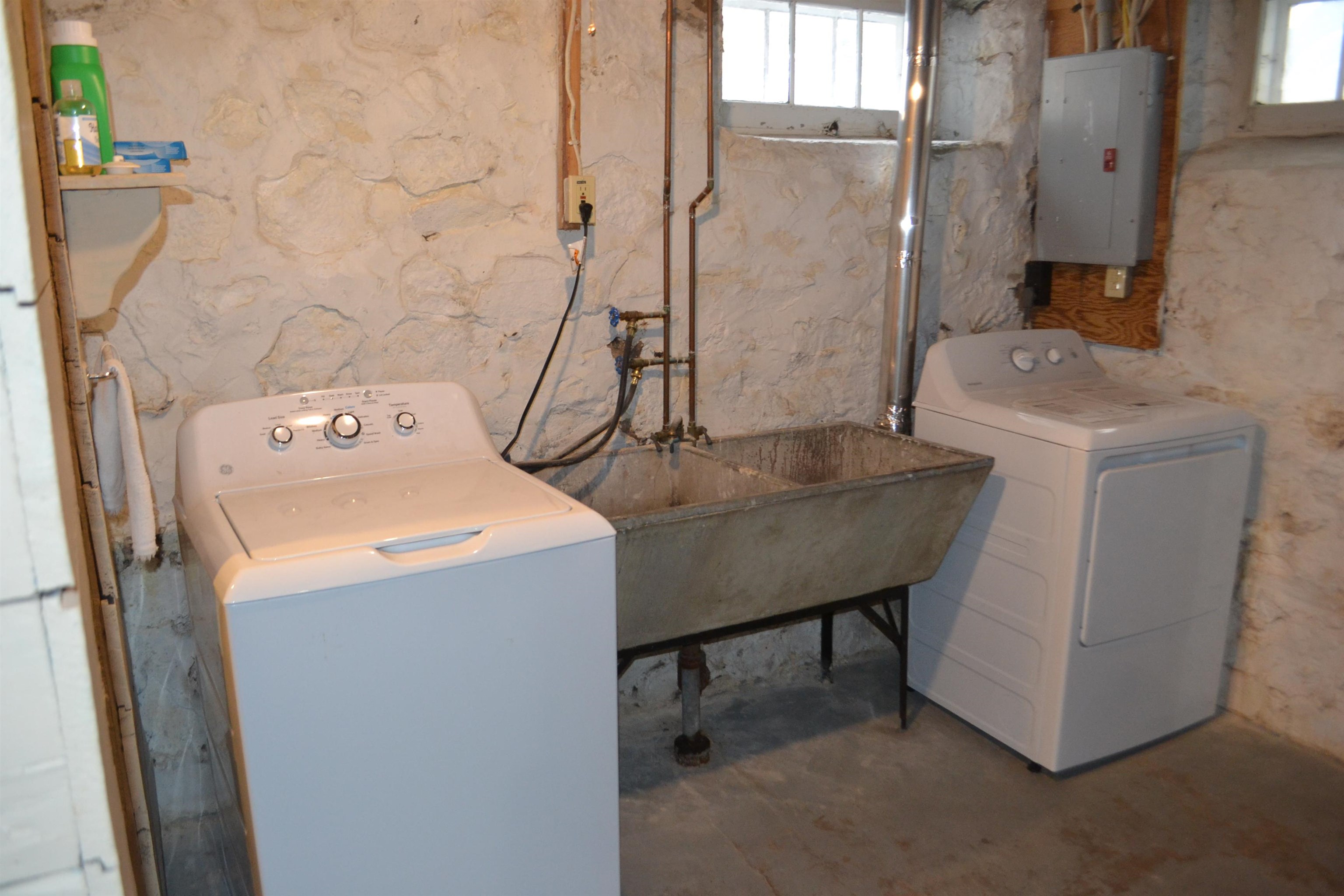 209 SEYMOUR STREET, Wausau, Wisconsin 54403, 2 Bedrooms Bedrooms, ,1 BathroomBathrooms,Residential,For Sale,209 SEYMOUR STREET,22600443