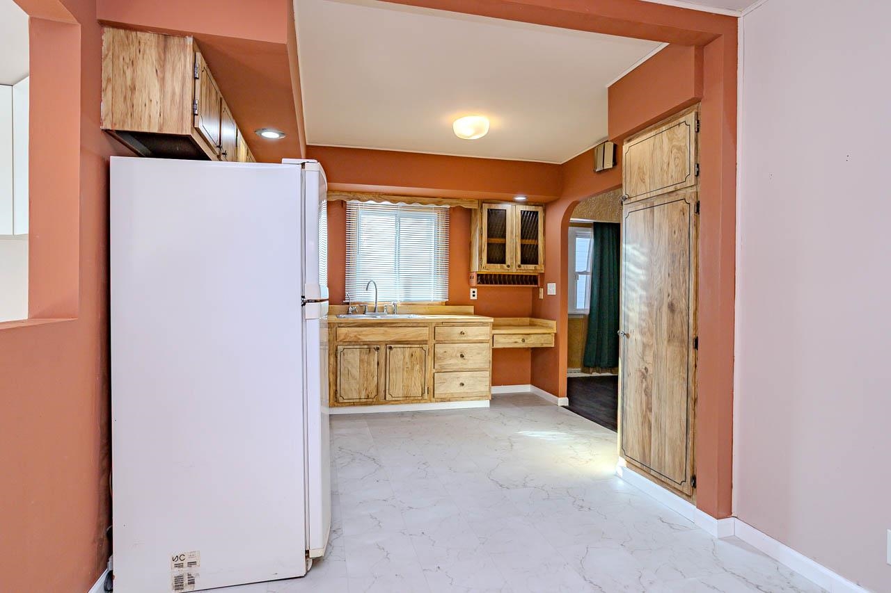 1123 S 14TH AVENUE, Wausau, Wisconsin 54401, 4 Bedrooms Bedrooms, ,2 BathroomsBathrooms,Residential,For Sale,1123 S 14TH AVENUE,22600444