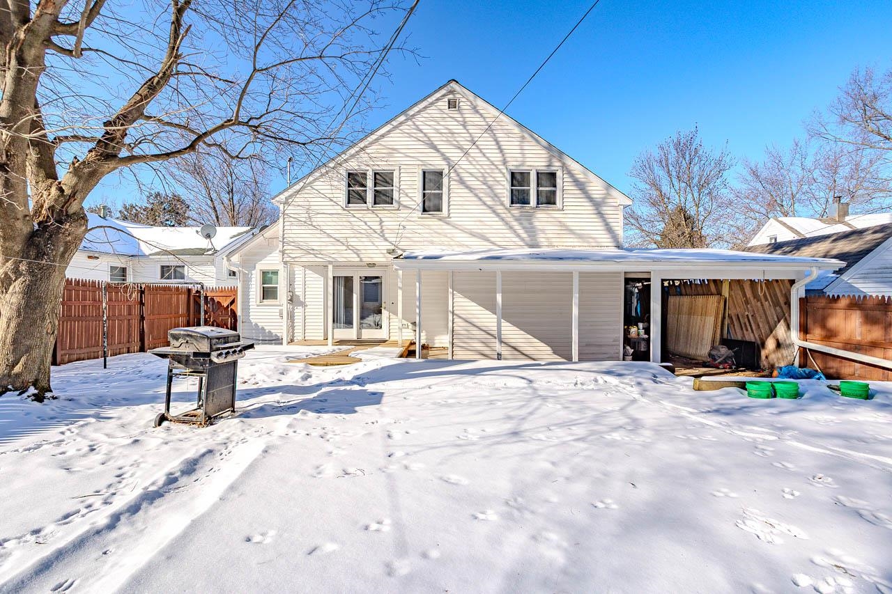 1123 S 14TH AVENUE, Wausau, Wisconsin 54401, 4 Bedrooms Bedrooms, ,2 BathroomsBathrooms,Residential,For Sale,1123 S 14TH AVENUE,22600444