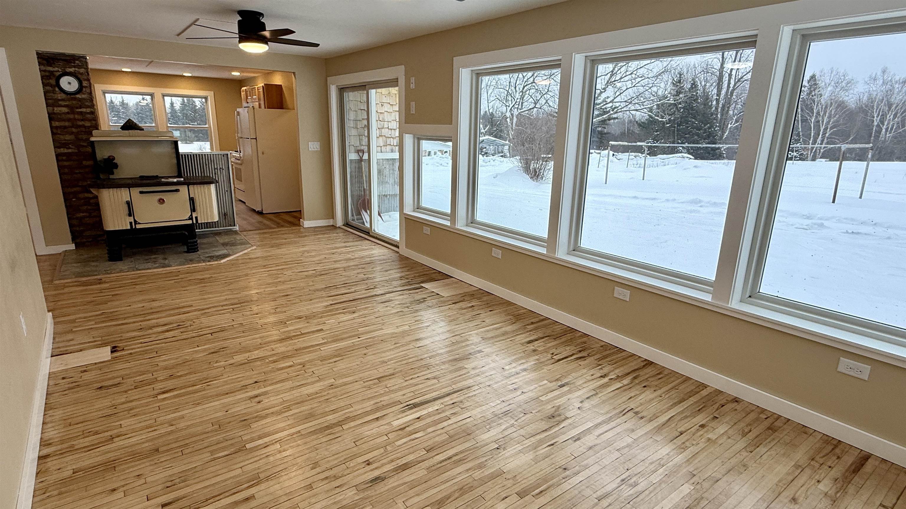 W6098 E STELLING ROAD, Tomahawk, Wisconsin 54487, 2 Bedrooms Bedrooms, ,1 BathroomBathrooms,Farm/agriculture,For Sale,W6098 E STELLING ROAD,22600446