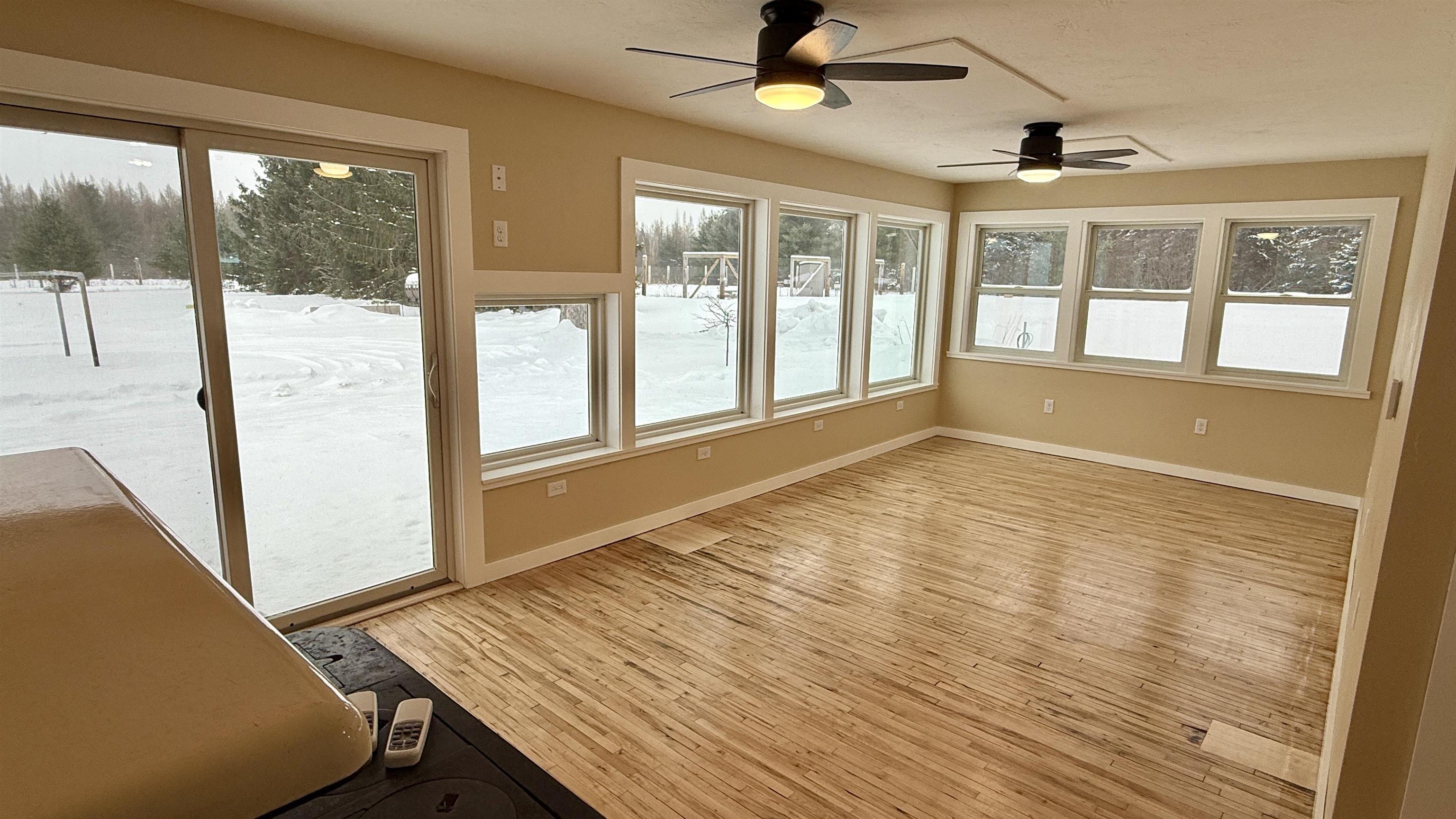 W6098 E STELLING ROAD, Tomahawk, Wisconsin 54487, 2 Bedrooms Bedrooms, ,1 BathroomBathrooms,Farm/agriculture,For Sale,W6098 E STELLING ROAD,22600446