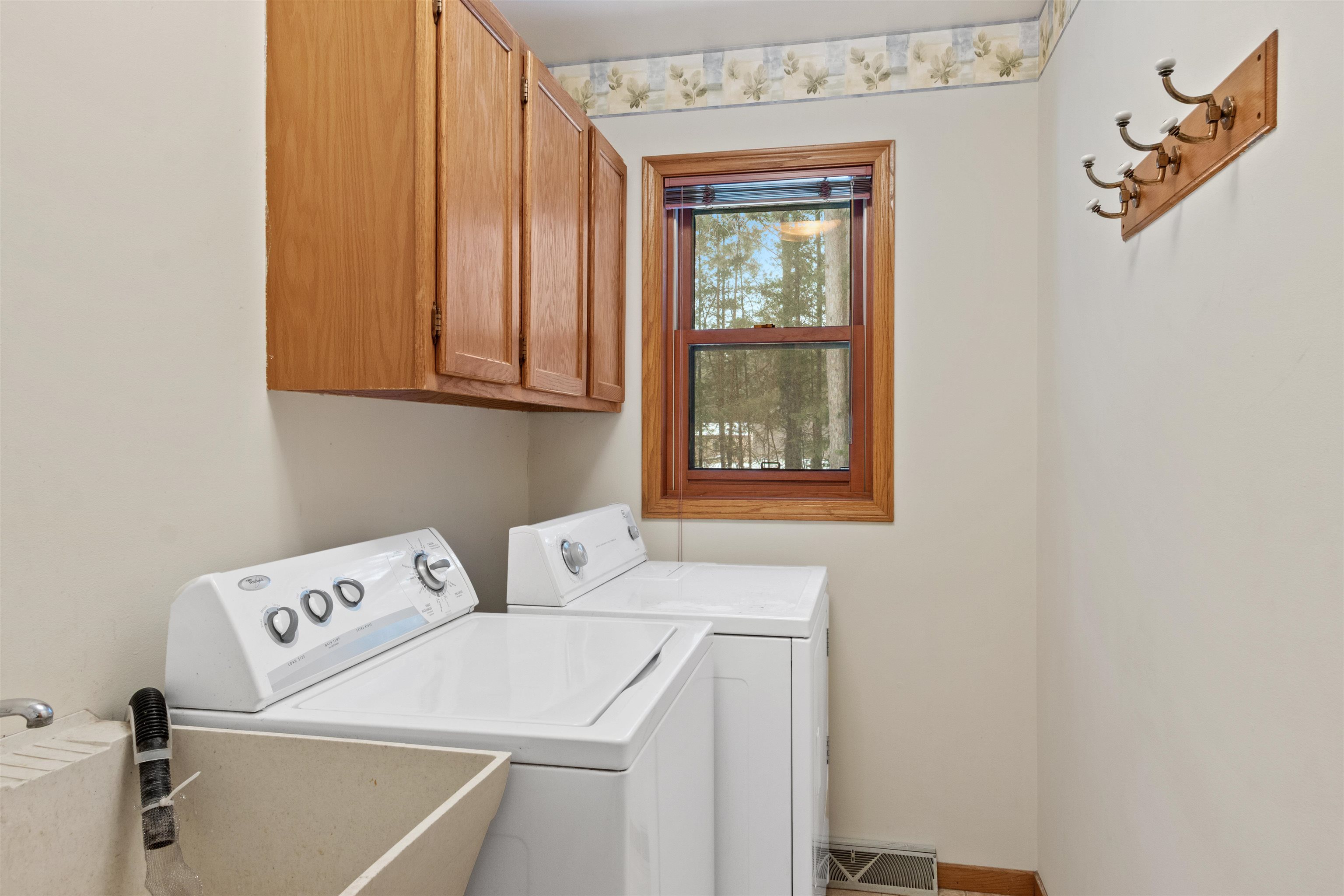 921 TANGLEWOOD DRIVE, Plover, Wisconsin 54467, 3 Bedrooms Bedrooms, ,2 BathroomsBathrooms,Residential,For Sale,921 TANGLEWOOD DRIVE,22600450