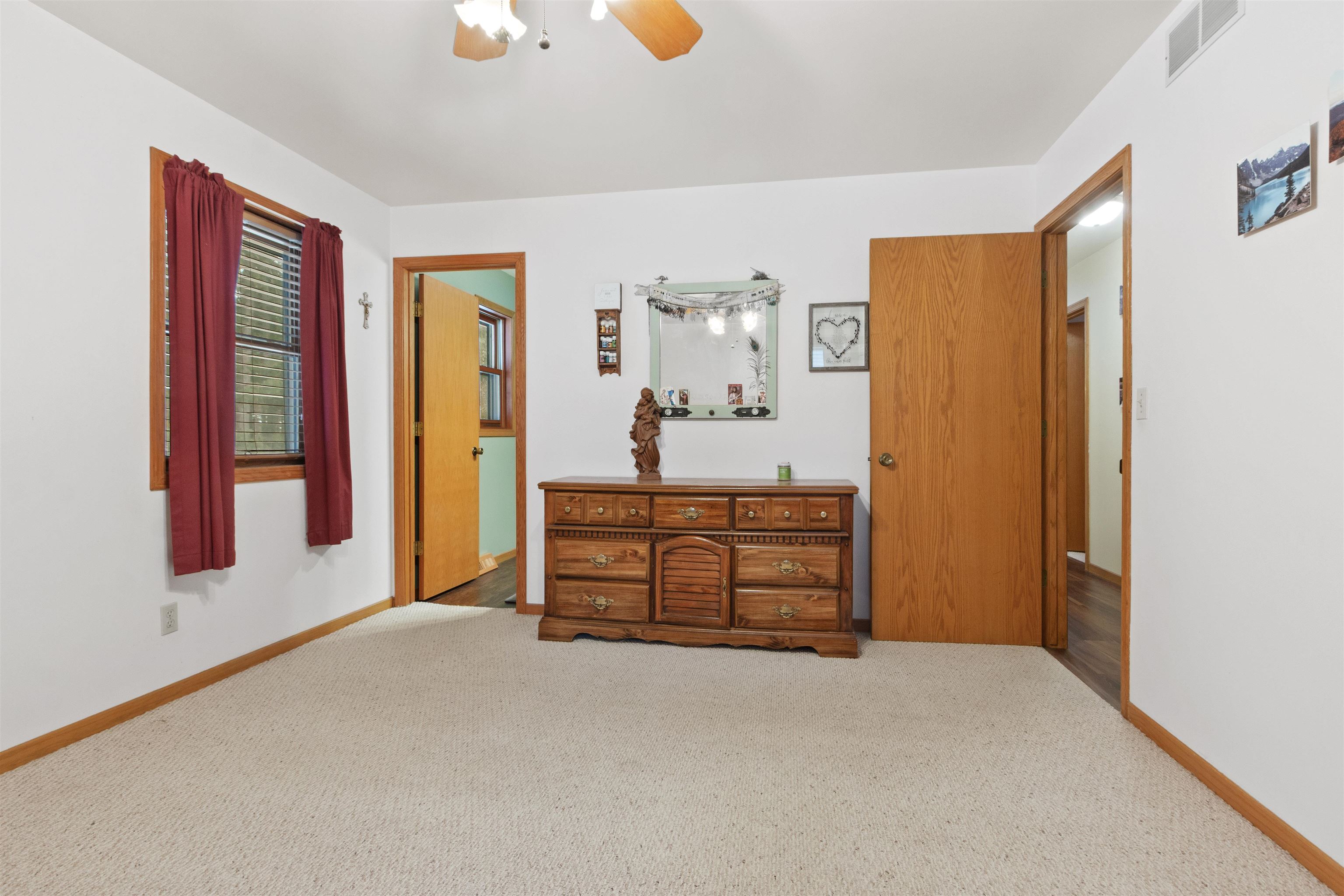 921 TANGLEWOOD DRIVE, Plover, Wisconsin 54467, 3 Bedrooms Bedrooms, ,2 BathroomsBathrooms,Residential,For Sale,921 TANGLEWOOD DRIVE,22600450