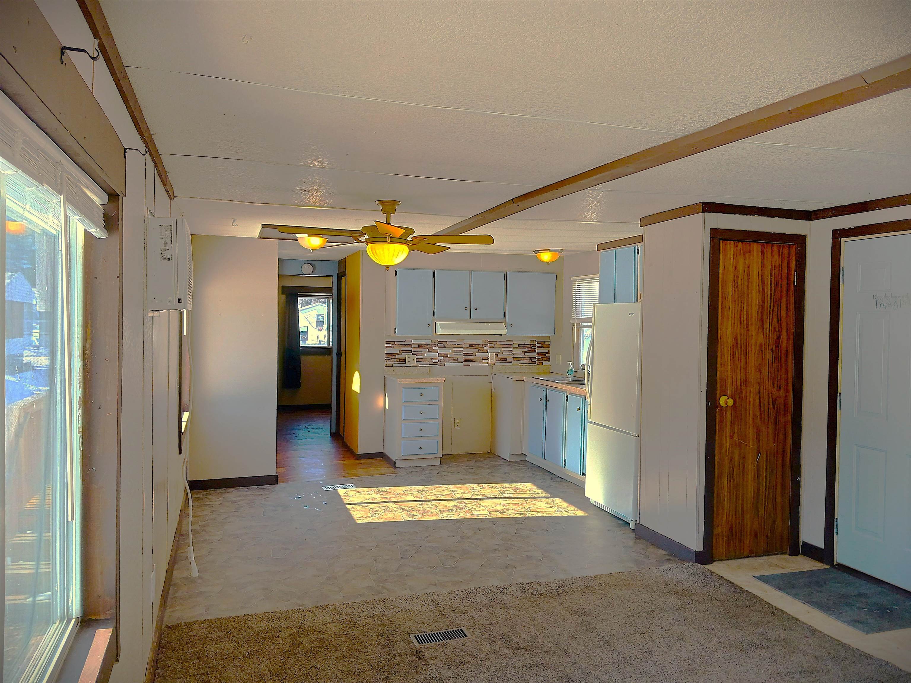 899 STATE HIGHWAY 73, Wisconsin Rapids, Wisconsin 54494, 2 Bedrooms Bedrooms, ,2 BathroomsBathrooms,Residential,For Sale,899 STATE HIGHWAY 73,22600451