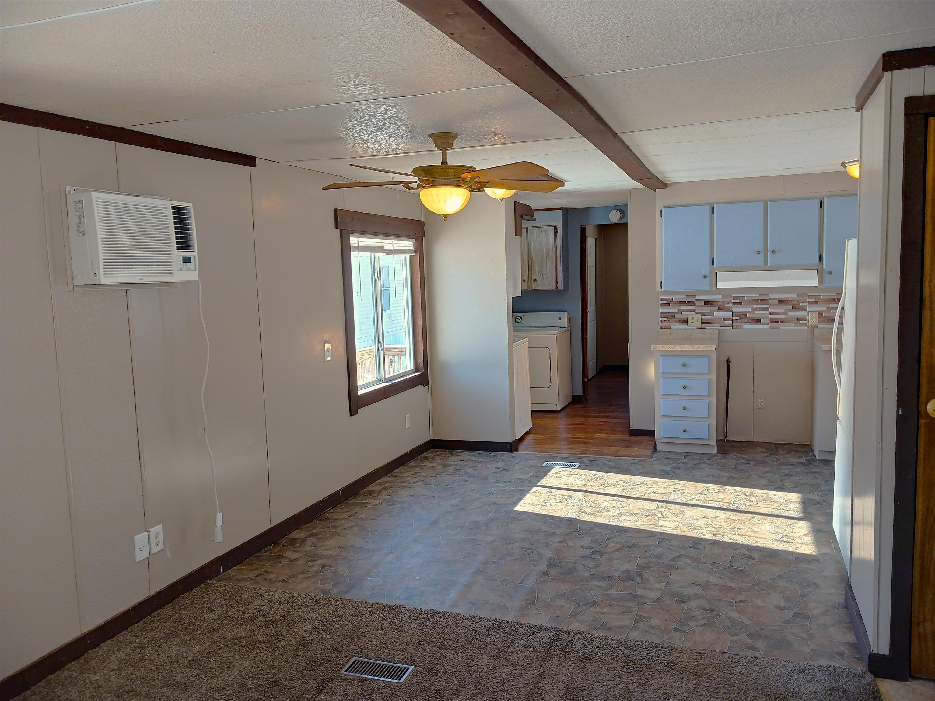 899 STATE HIGHWAY 73, Wisconsin Rapids, Wisconsin 54494, 2 Bedrooms Bedrooms, ,2 BathroomsBathrooms,Residential,For Sale,899 STATE HIGHWAY 73,22600451