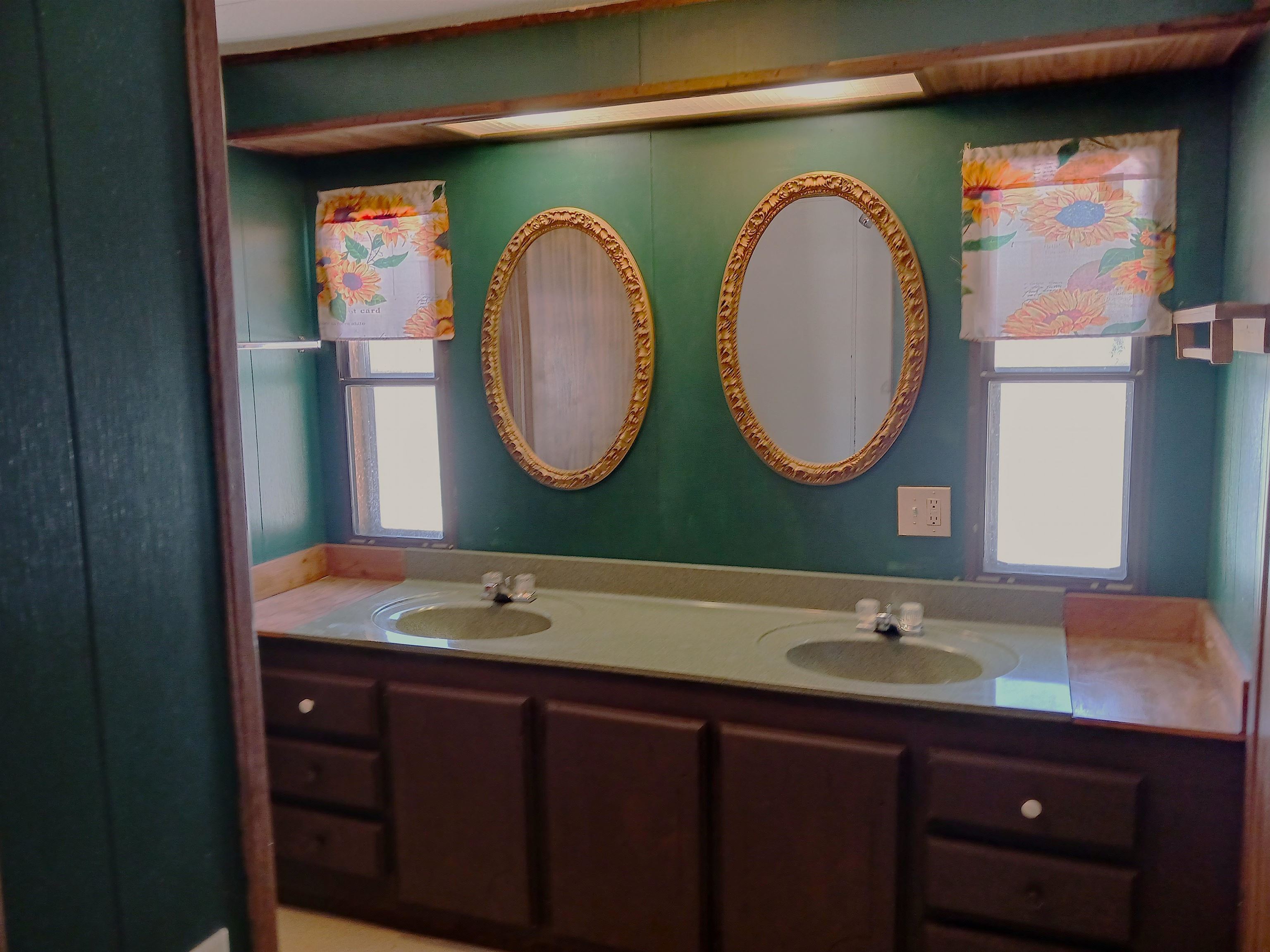 899 STATE HIGHWAY 73, Wisconsin Rapids, Wisconsin 54494, 2 Bedrooms Bedrooms, ,2 BathroomsBathrooms,Residential,For Sale,899 STATE HIGHWAY 73,22600451