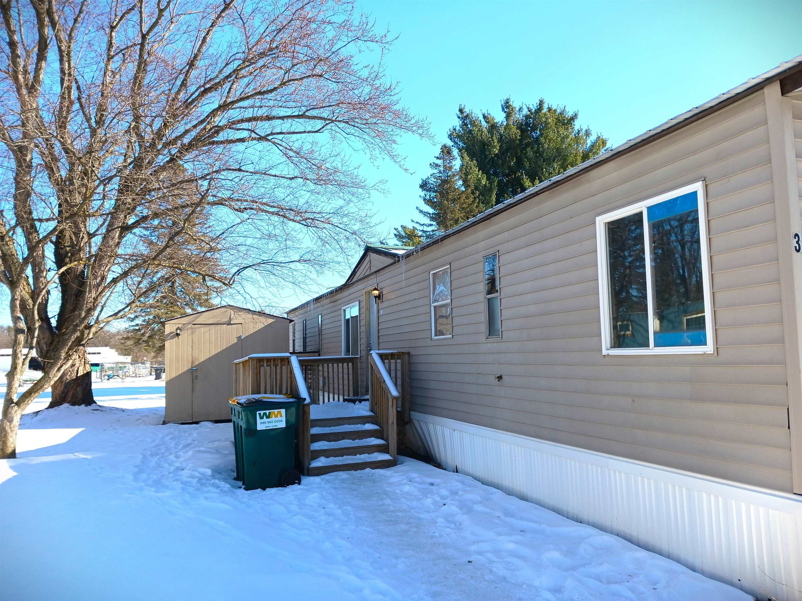 899 STATE HIGHWAY 73, Wisconsin Rapids, Wisconsin 54494, 2 Bedrooms Bedrooms, ,2 BathroomsBathrooms,Residential,For Sale,899 STATE HIGHWAY 73,22600451