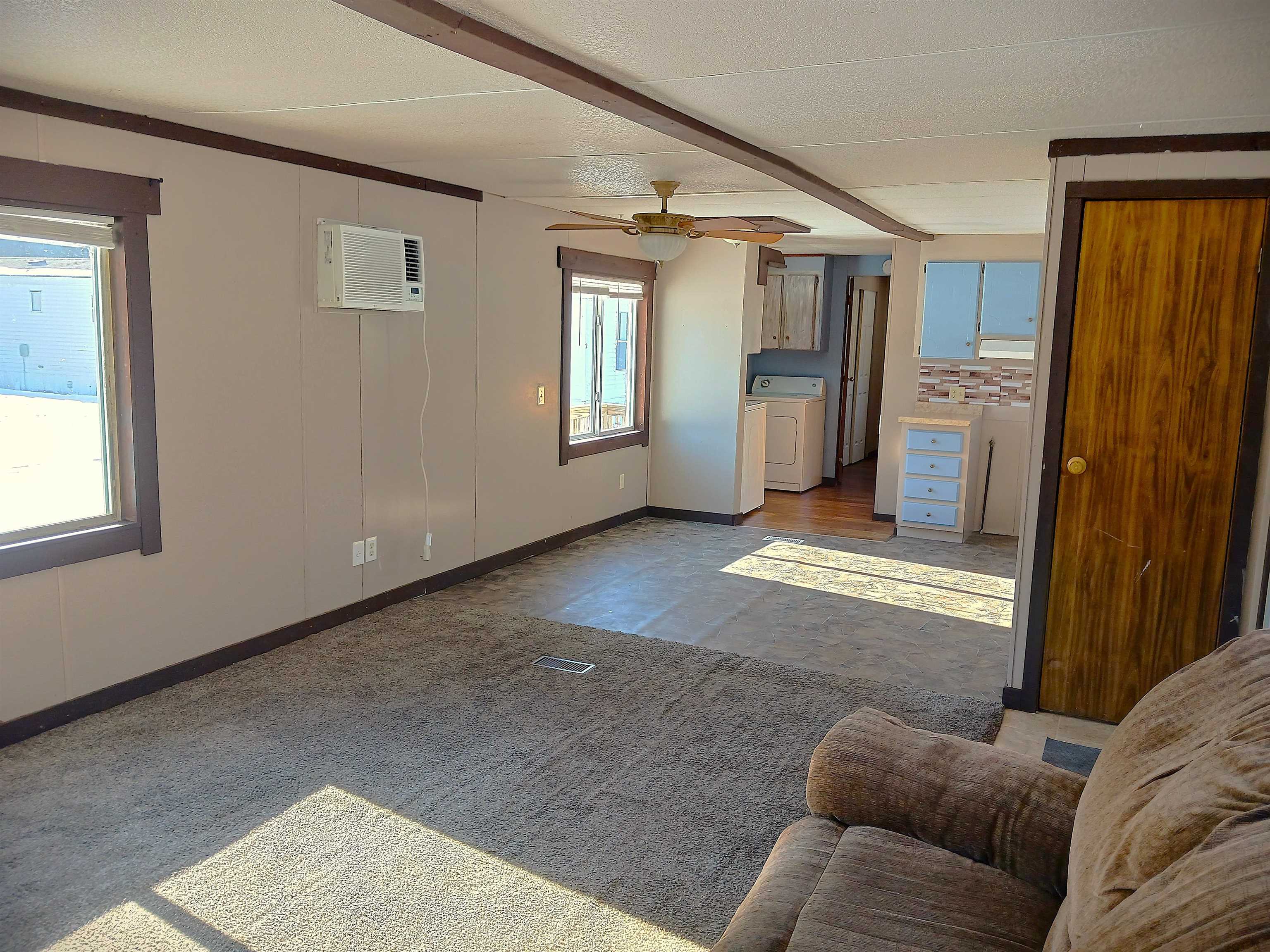 899 STATE HIGHWAY 73, Wisconsin Rapids, Wisconsin 54494, 2 Bedrooms Bedrooms, ,2 BathroomsBathrooms,Residential,For Sale,899 STATE HIGHWAY 73,22600451