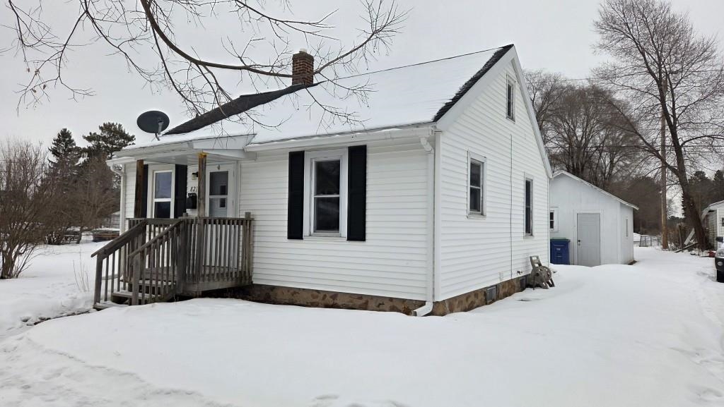 821 S 9TH AVENUE, Wausau, Wisconsin 54401, 3 Bedrooms Bedrooms, ,1 BathroomBathrooms,Residential,For Sale,821 S 9TH AVENUE,22600453