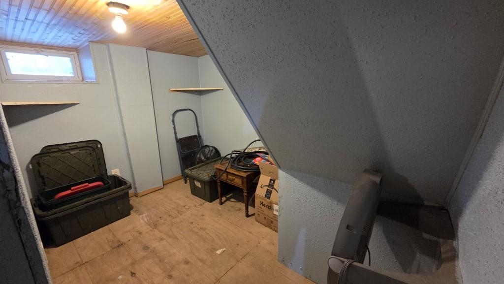 821 S 9TH AVENUE, Wausau, Wisconsin 54401, 3 Bedrooms Bedrooms, ,1 BathroomBathrooms,Residential,For Sale,821 S 9TH AVENUE,22600453