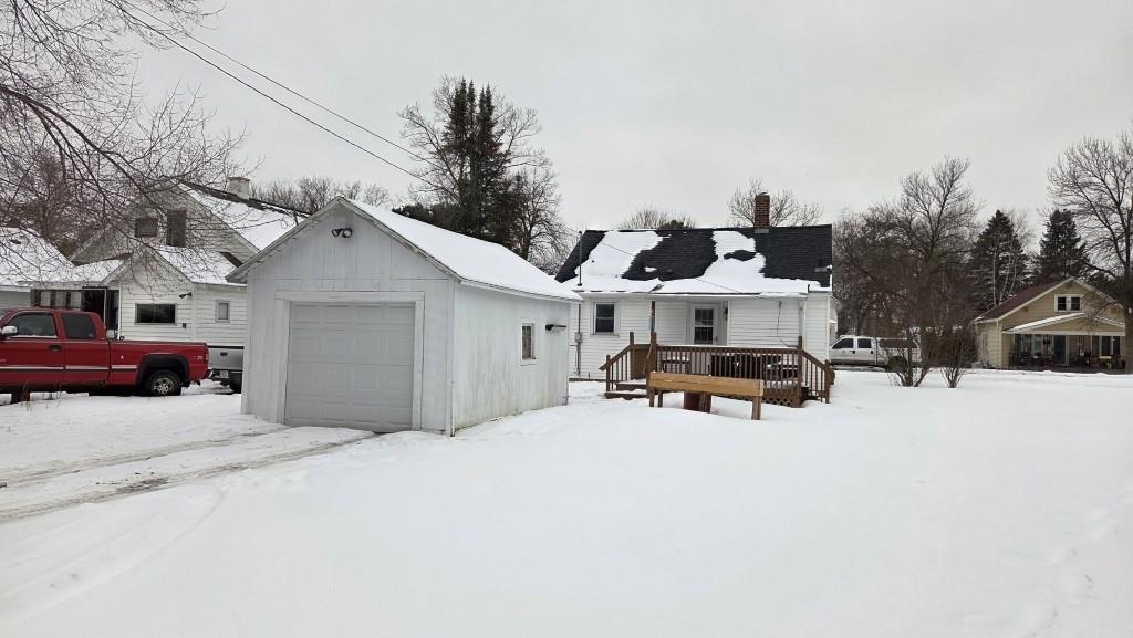 821 S 9TH AVENUE, Wausau, Wisconsin 54401, 3 Bedrooms Bedrooms, ,1 BathroomBathrooms,Residential,For Sale,821 S 9TH AVENUE,22600453