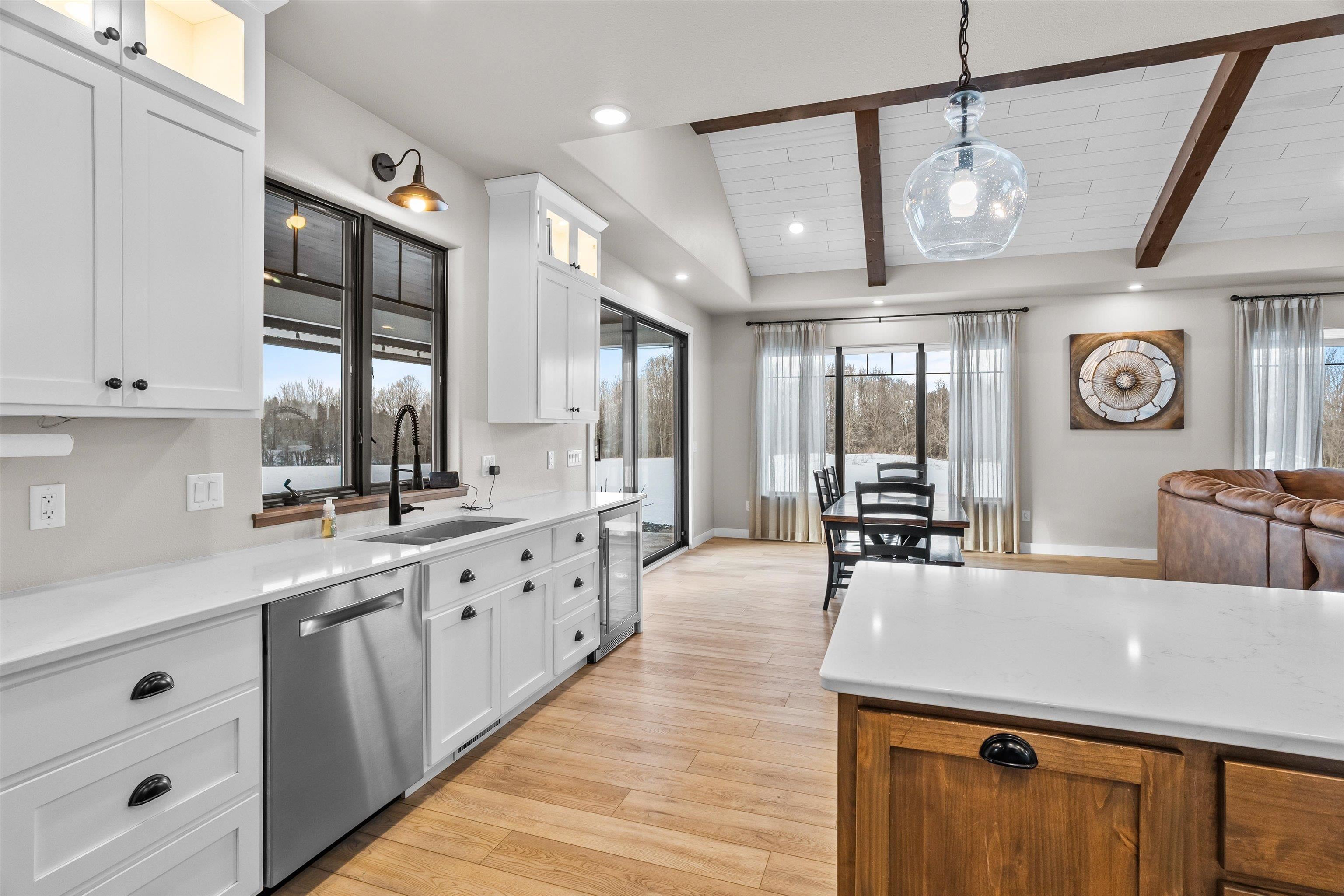 212508 STURM ROAD, Stratford, Wisconsin 54484, 5 Bedrooms Bedrooms, ,3 BathroomsBathrooms,Residential,For Sale,212508 STURM ROAD,22600454