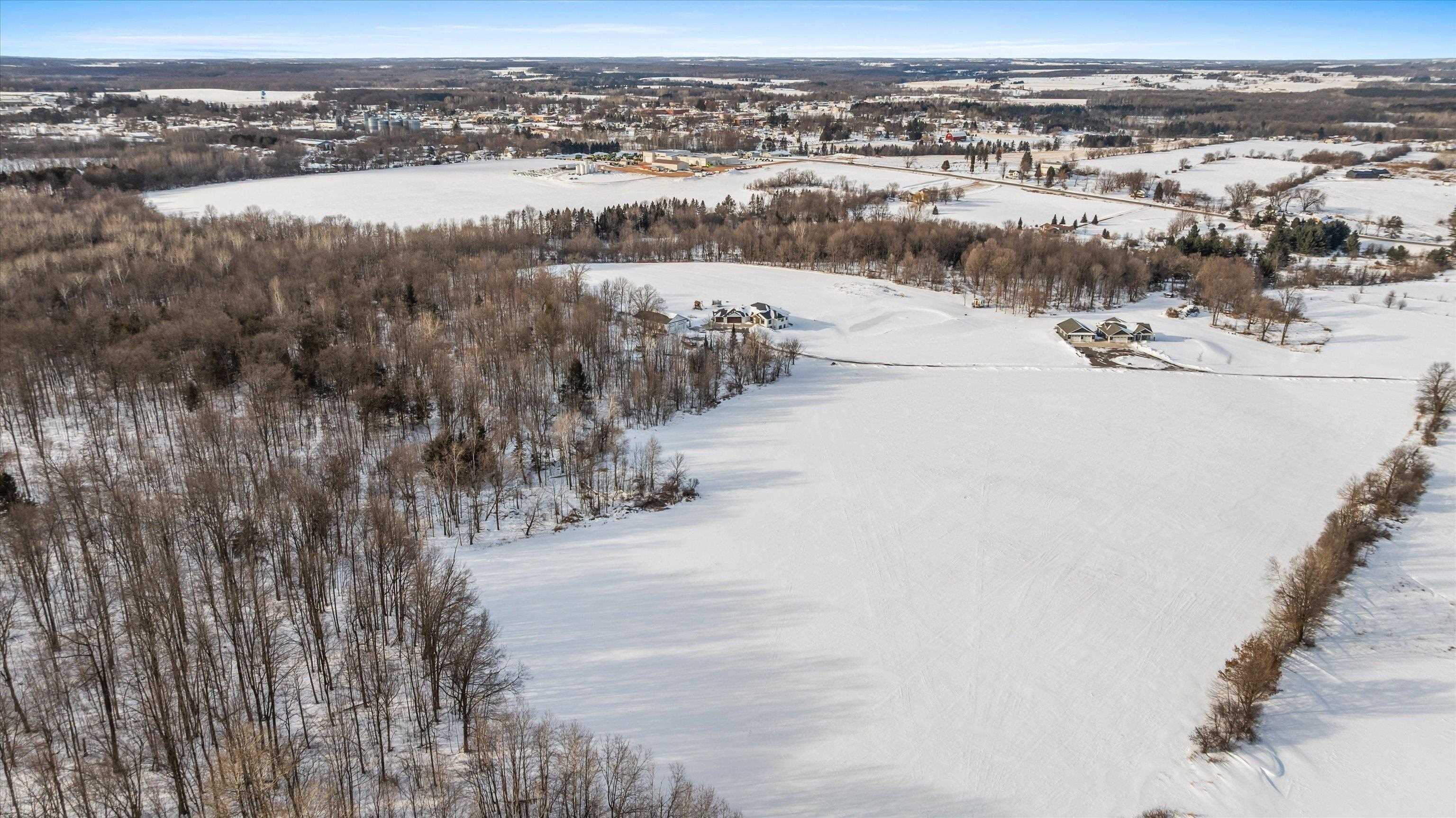 212508 STURM ROAD, Stratford, Wisconsin 54484, 5 Bedrooms Bedrooms, ,3 BathroomsBathrooms,Residential,For Sale,212508 STURM ROAD,22600454