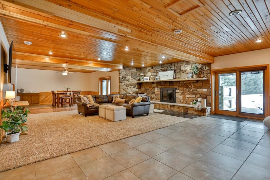 121664 WOZNIAK ROAD, Athens, Wisconsin 54411, 4 Bedrooms Bedrooms, ,3 BathroomsBathrooms,Residential,For Sale,121664 WOZNIAK ROAD,22600457