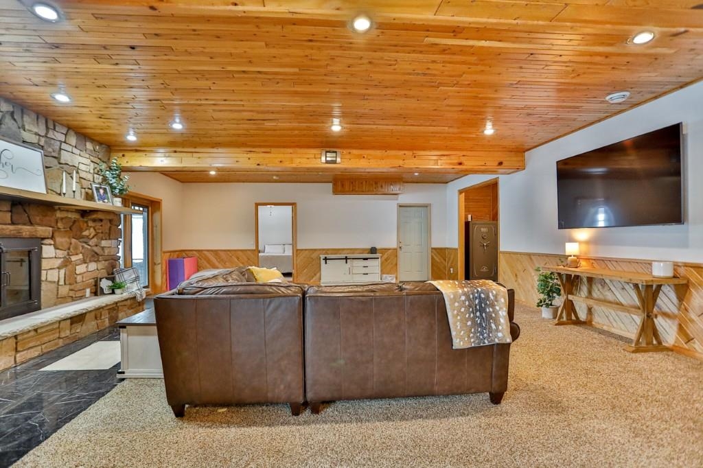 121664 WOZNIAK ROAD, Athens, Wisconsin 54411, 4 Bedrooms Bedrooms, ,3 BathroomsBathrooms,Residential,For Sale,121664 WOZNIAK ROAD,22600457