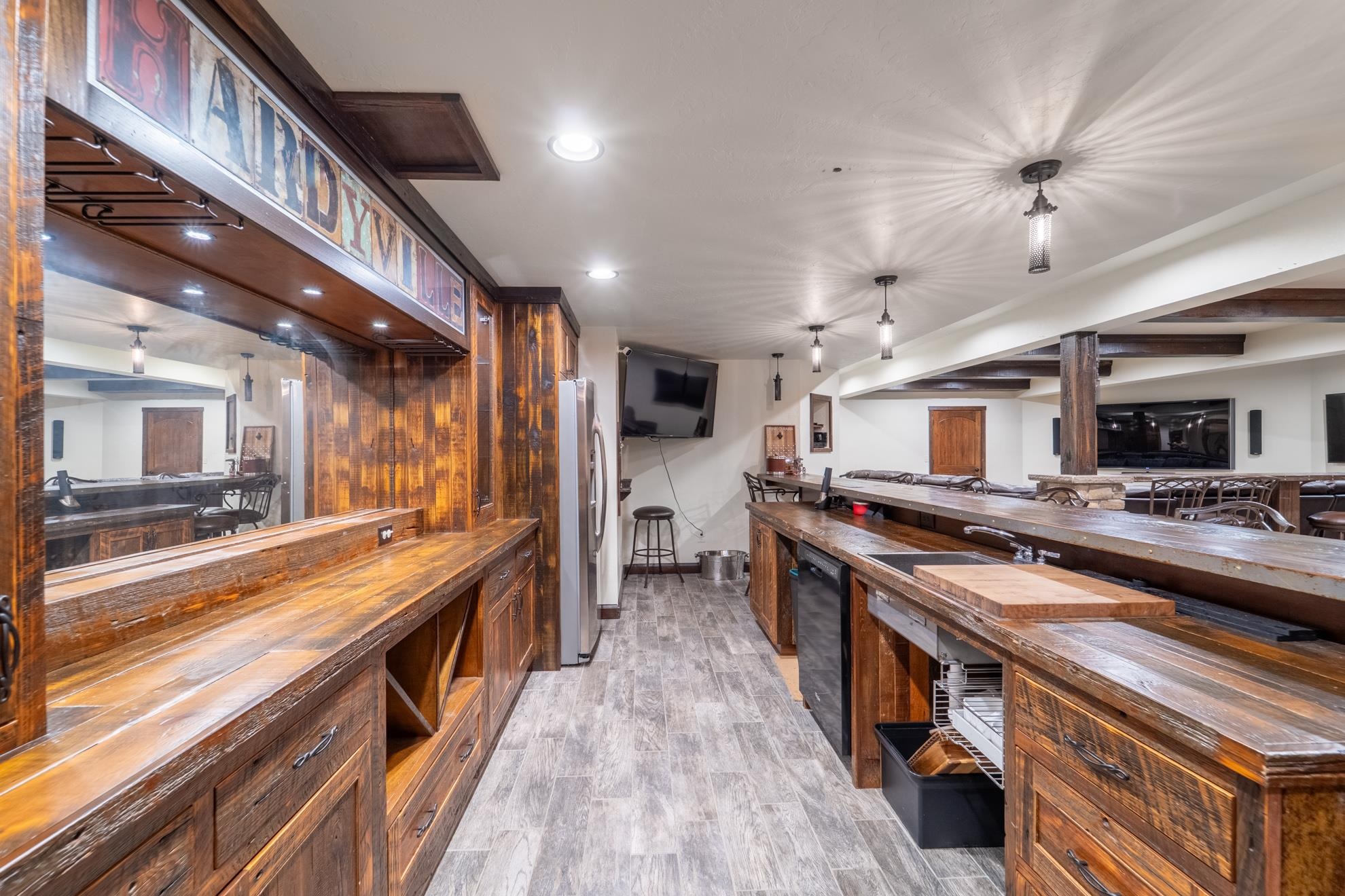 1800 DESERT DRIVE, Wausau, Wisconsin 54401, 4 Bedrooms Bedrooms, ,3 BathroomsBathrooms,Residential,For Sale,1800 DESERT DRIVE,22600458