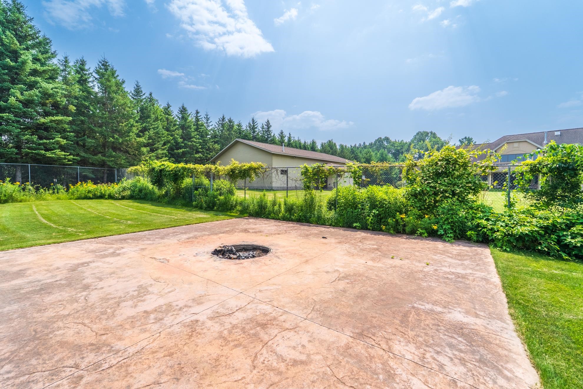 1800 DESERT DRIVE, Wausau, Wisconsin 54401, 4 Bedrooms Bedrooms, ,3 BathroomsBathrooms,Residential,For Sale,1800 DESERT DRIVE,22600458