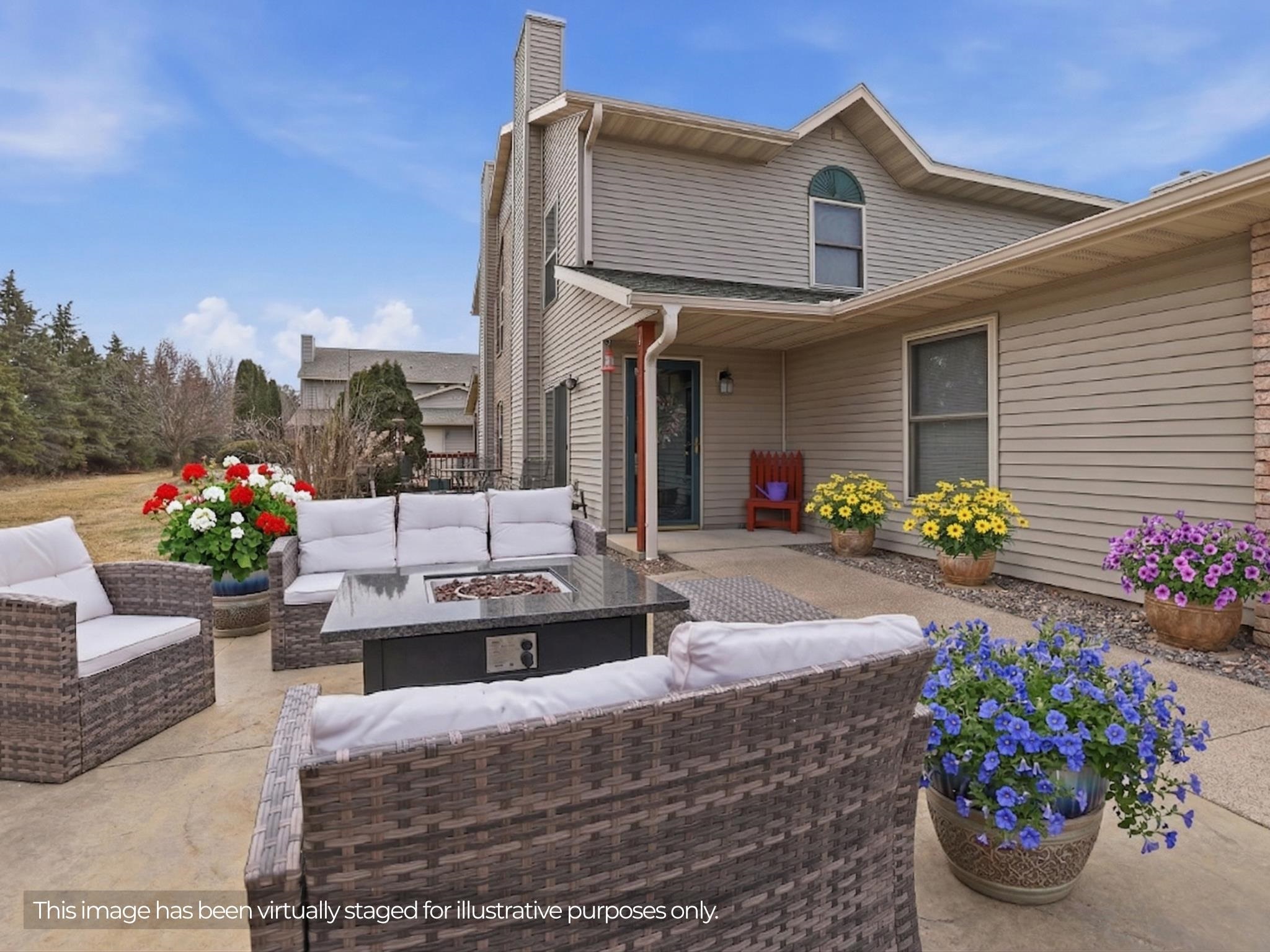 262 WHITE OAK AVENUE, Plover, Wisconsin 54467, 3 Bedrooms Bedrooms, ,2 BathroomsBathrooms,Residential,For Sale,262 WHITE OAK AVENUE,22600461