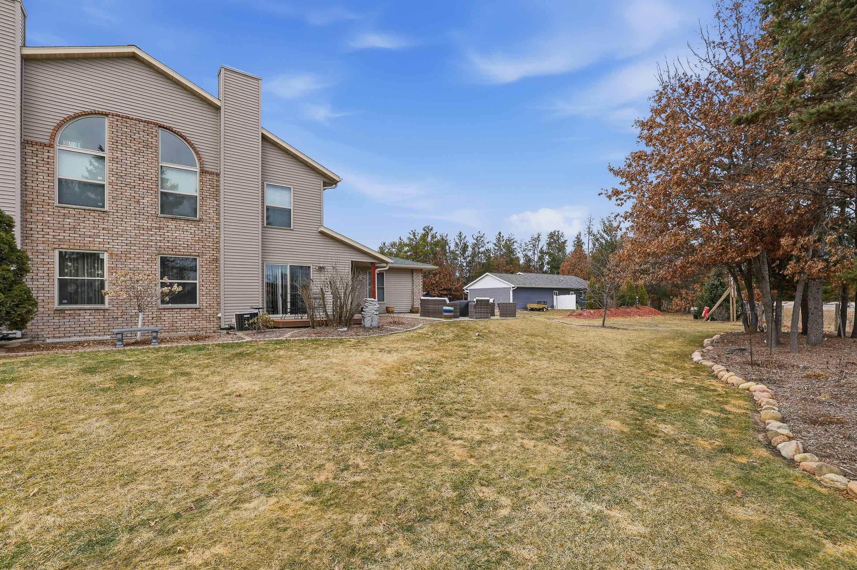 262 WHITE OAK AVENUE, Plover, Wisconsin 54467, 3 Bedrooms Bedrooms, ,2 BathroomsBathrooms,Residential,For Sale,262 WHITE OAK AVENUE,22600461