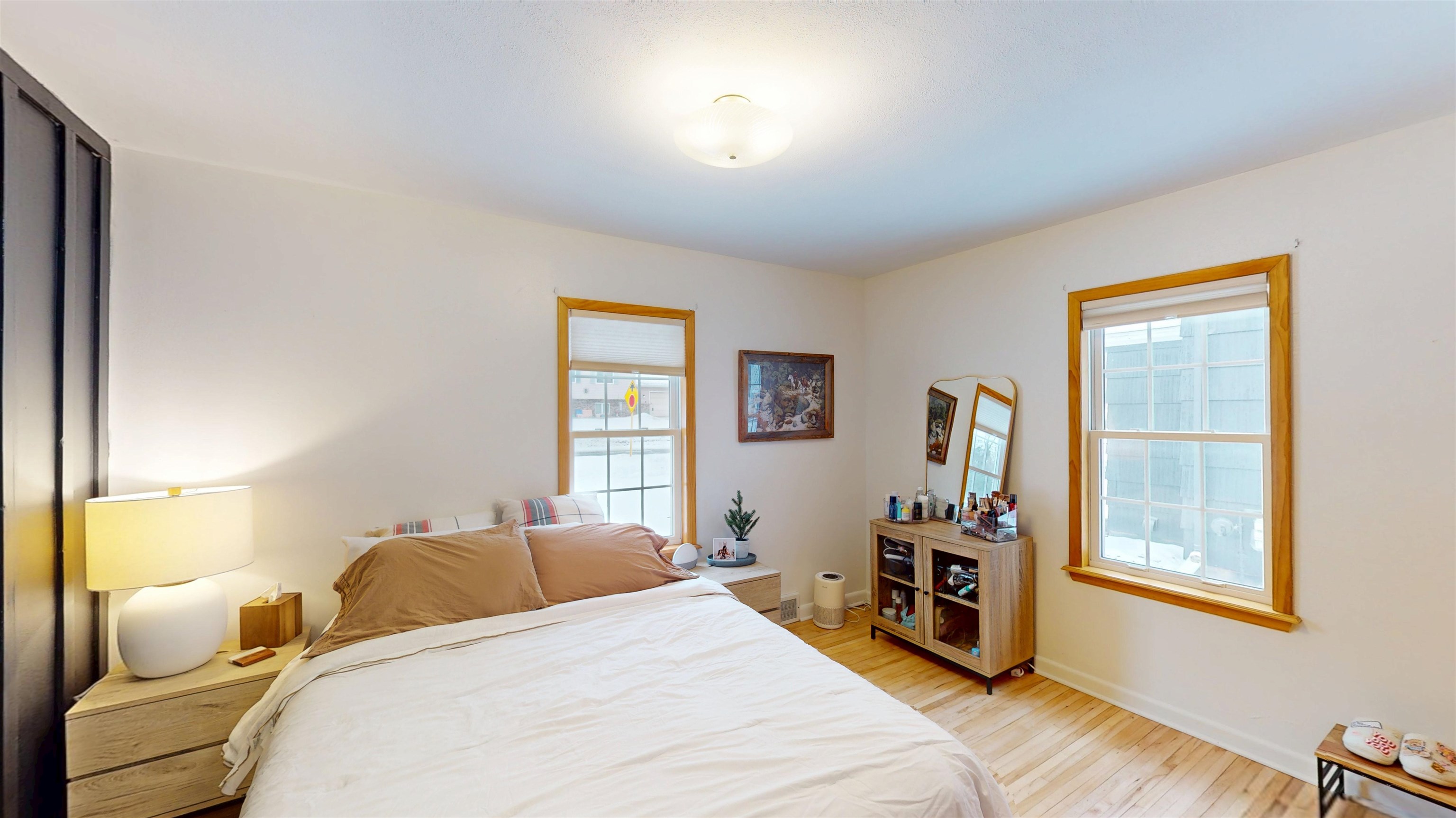 1110 W ARLINGTON, Marshfield, Wisconsin 54449, 3 Bedrooms Bedrooms, ,1 BathroomBathrooms,Residential,For Sale,1110 W ARLINGTON,22600462