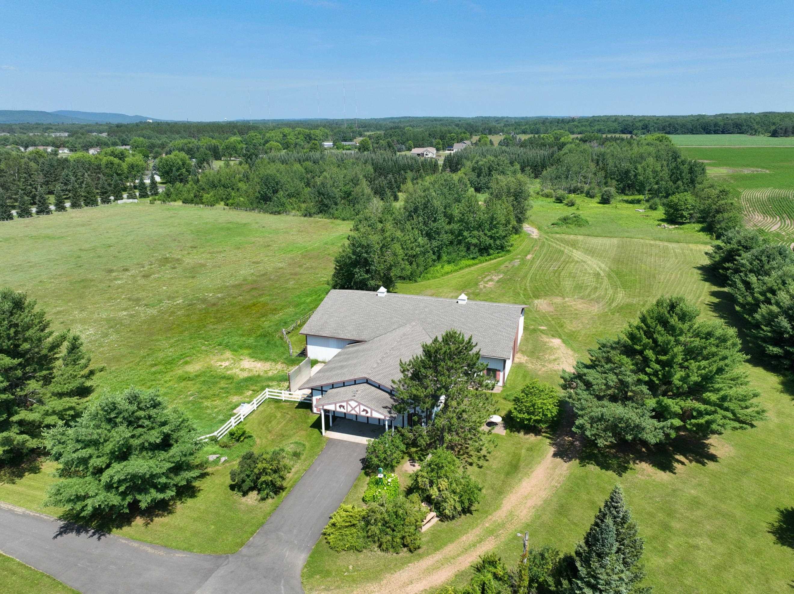 2180 BLUEJAY LANE, Kronenwetter, Wisconsin 54455, 3 Bedrooms Bedrooms, ,3 BathroomsBathrooms,Residential,For Sale,2180 BLUEJAY LANE,22600466