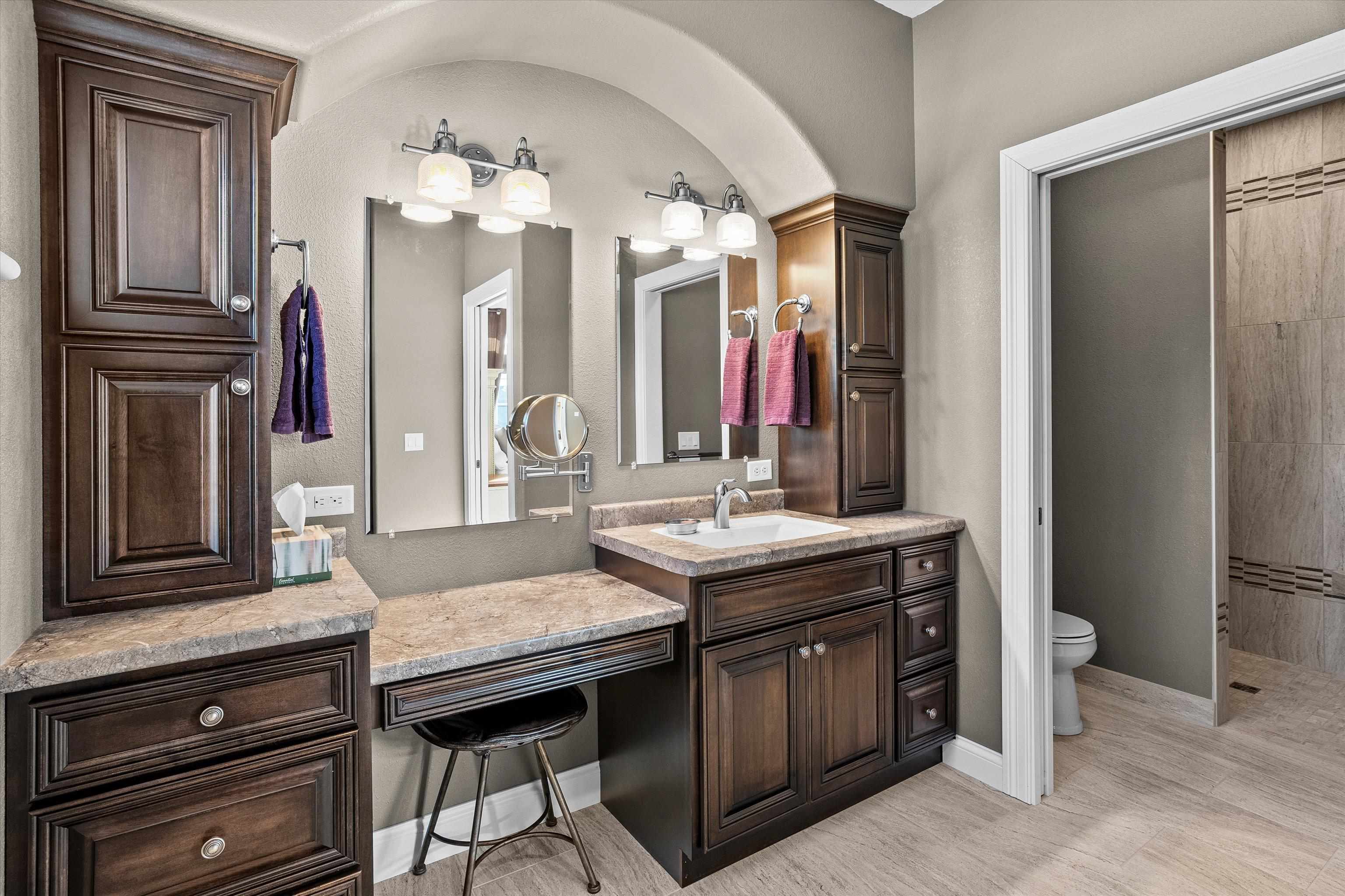 1540 E 20TH STREET, Marshfield, Wisconsin 54449, 3 Bedrooms Bedrooms, ,3 BathroomsBathrooms,Residential,For Sale,1540 E 20TH STREET,22600467