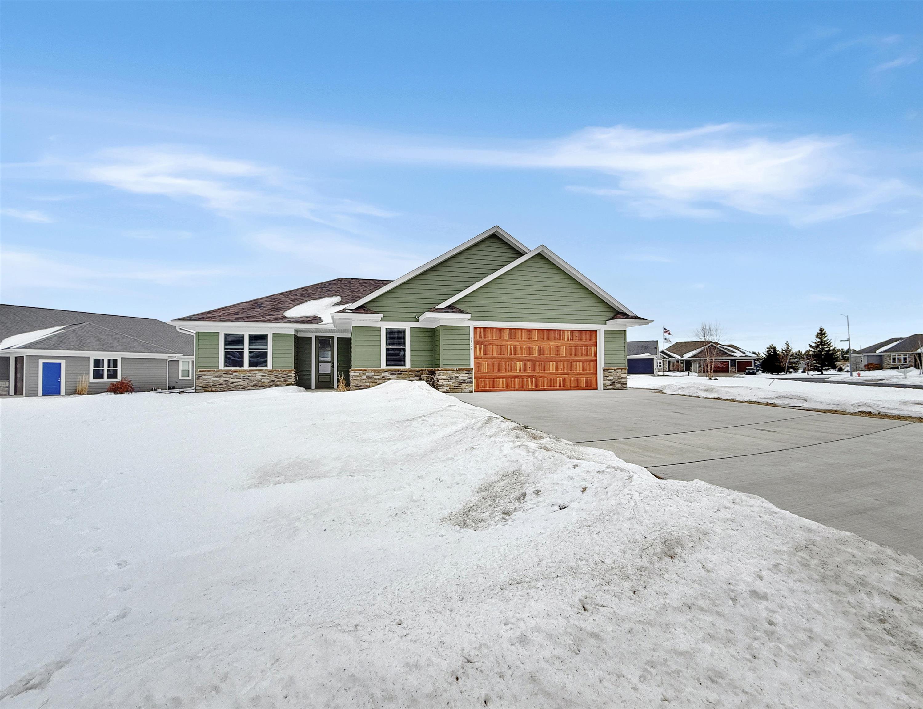 1507 GREEN ACRES DRIVE, Marshfield, Wisconsin 54449, 3 Bedrooms Bedrooms, ,2 BathroomsBathrooms,Residential,For Sale,1507 GREEN ACRES DRIVE,22600468