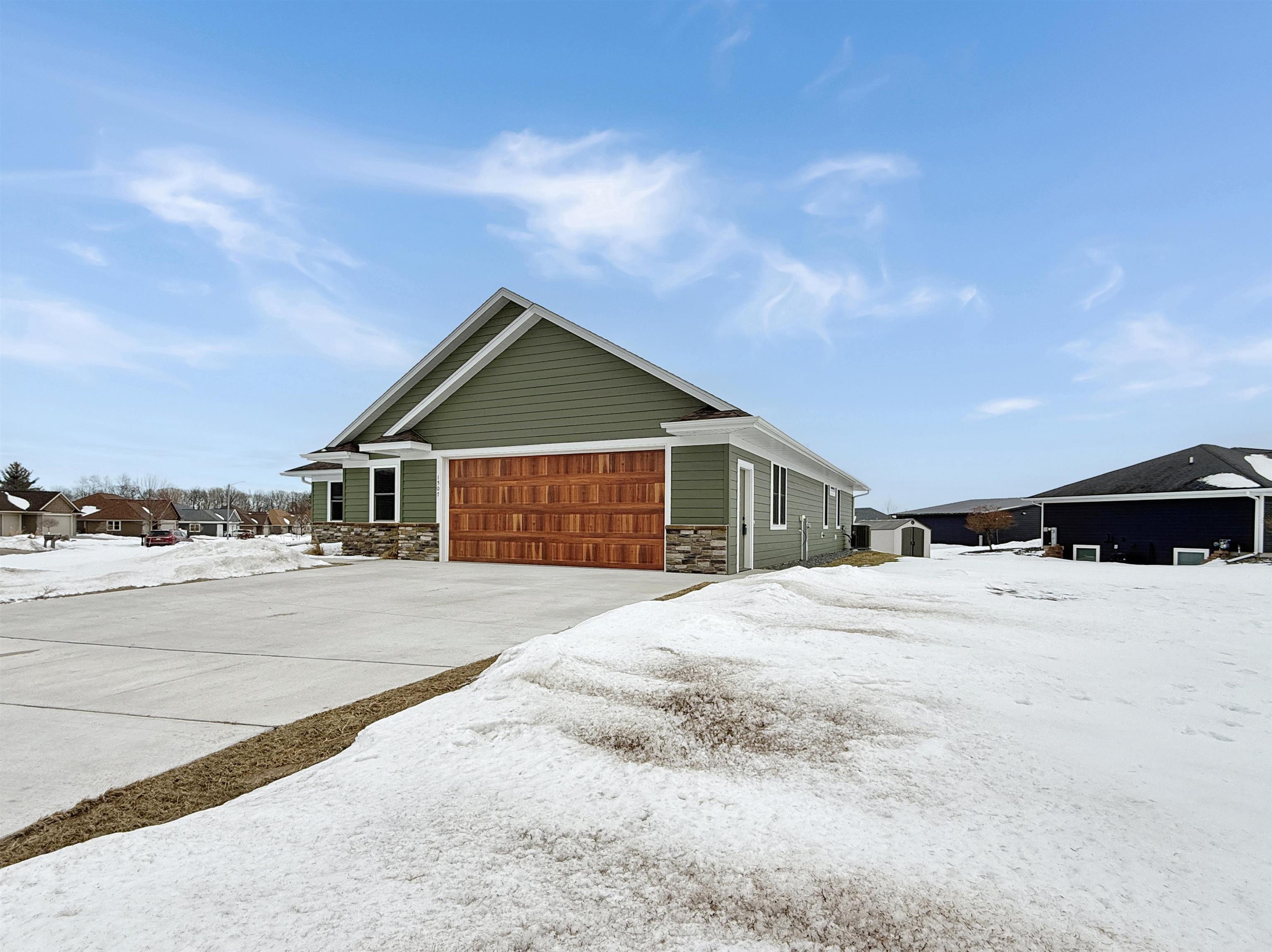 1507 GREEN ACRES DRIVE, Marshfield, Wisconsin 54449, 3 Bedrooms Bedrooms, ,2 BathroomsBathrooms,Residential,For Sale,1507 GREEN ACRES DRIVE,22600468