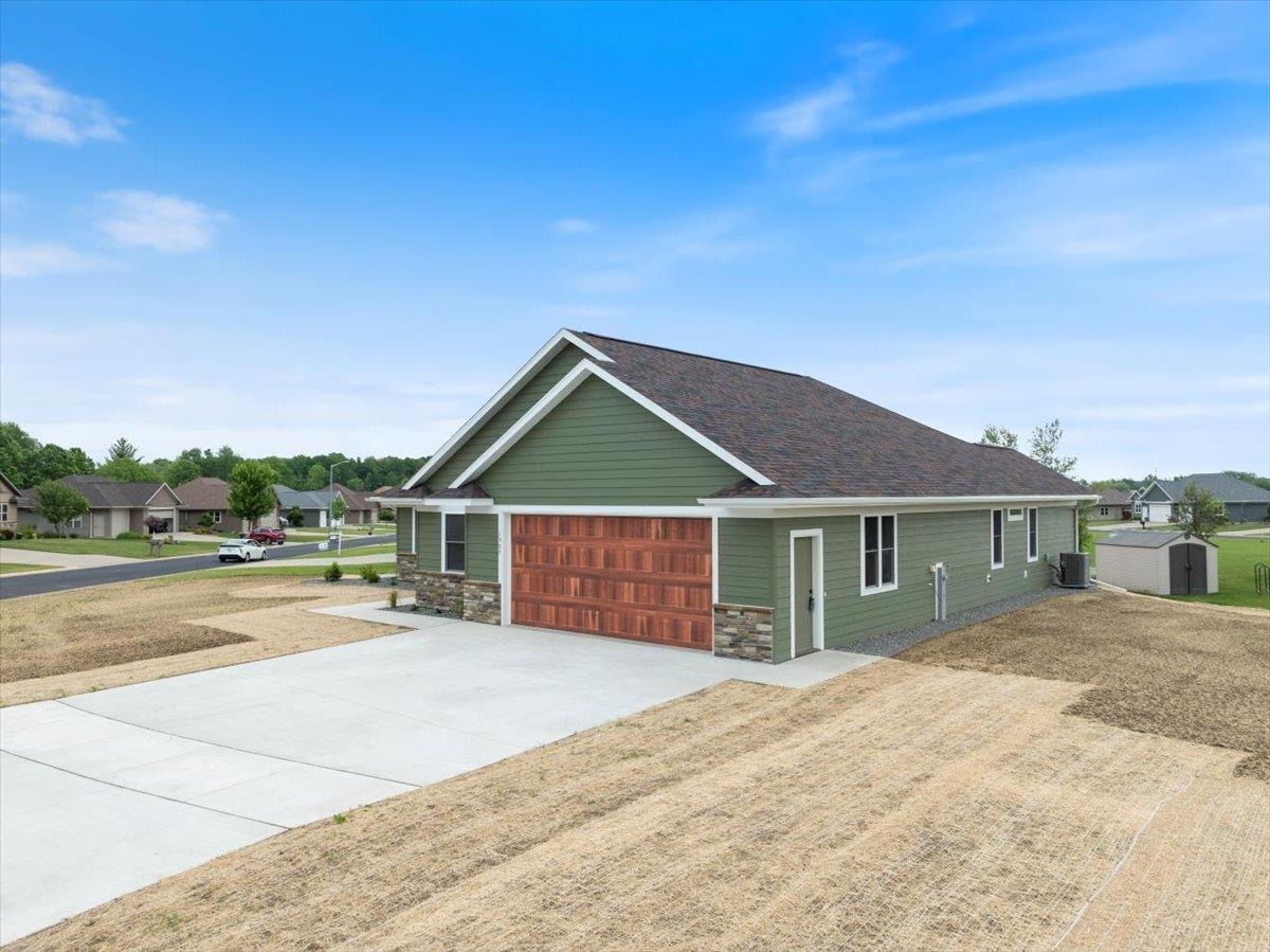 1507 GREEN ACRES DRIVE, Marshfield, Wisconsin 54449, 3 Bedrooms Bedrooms, ,2 BathroomsBathrooms,Residential,For Sale,1507 GREEN ACRES DRIVE,22600468