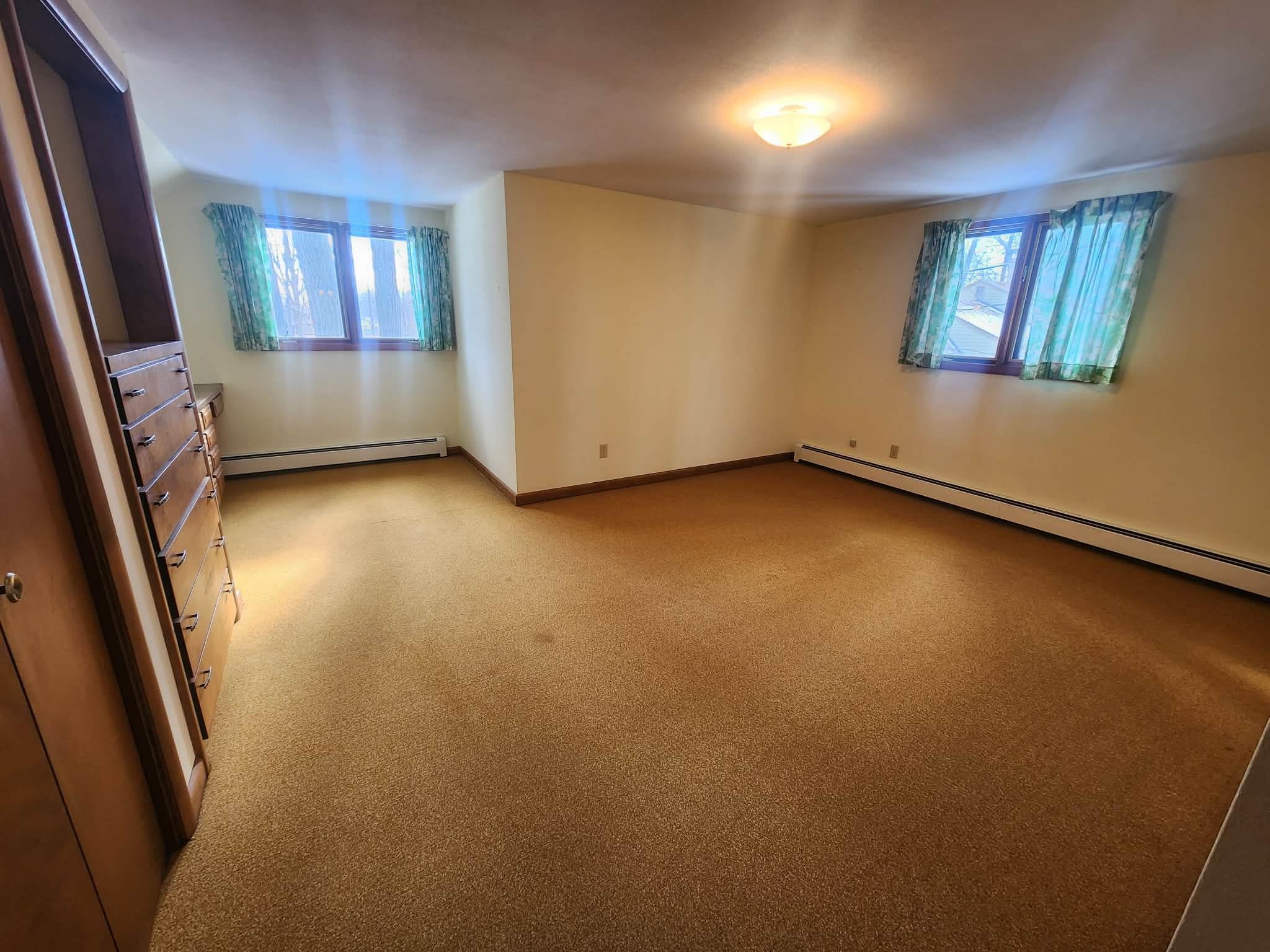 1601 W ARLINGTON STREET, Marshfield, Wisconsin 54449, 4 Bedrooms Bedrooms, ,2 BathroomsBathrooms,Residential,For Sale,1601 W ARLINGTON STREET,22600469