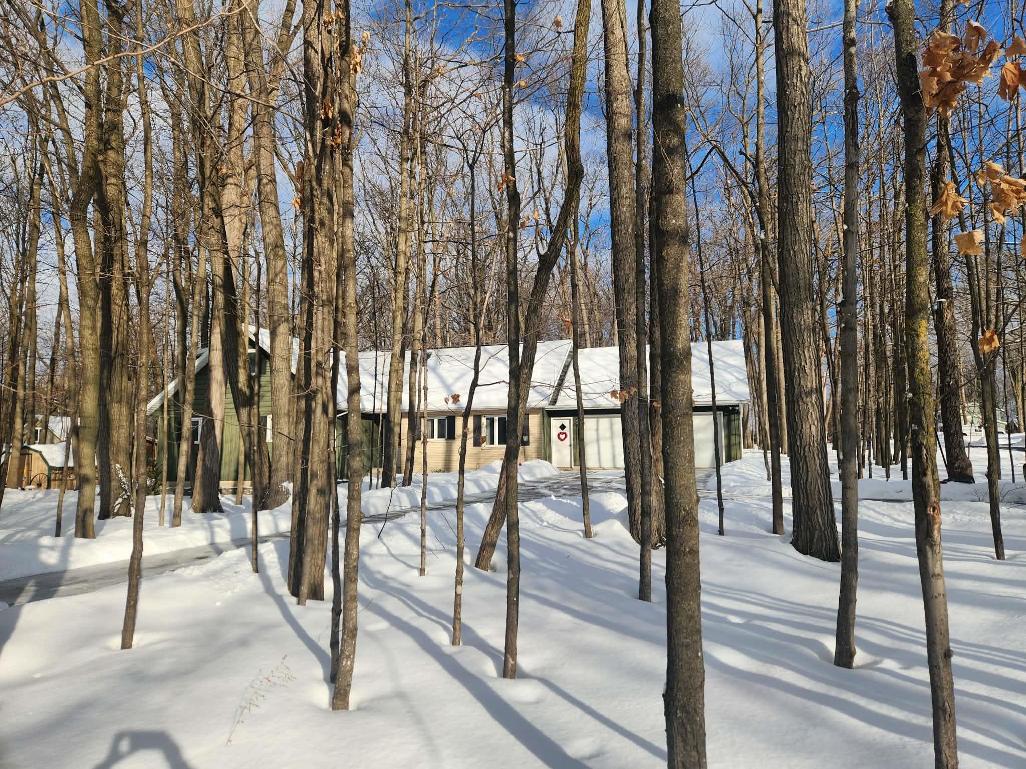 1601 W ARLINGTON STREET, Marshfield, Wisconsin 54449, 4 Bedrooms Bedrooms, ,2 BathroomsBathrooms,Residential,For Sale,1601 W ARLINGTON STREET,22600469