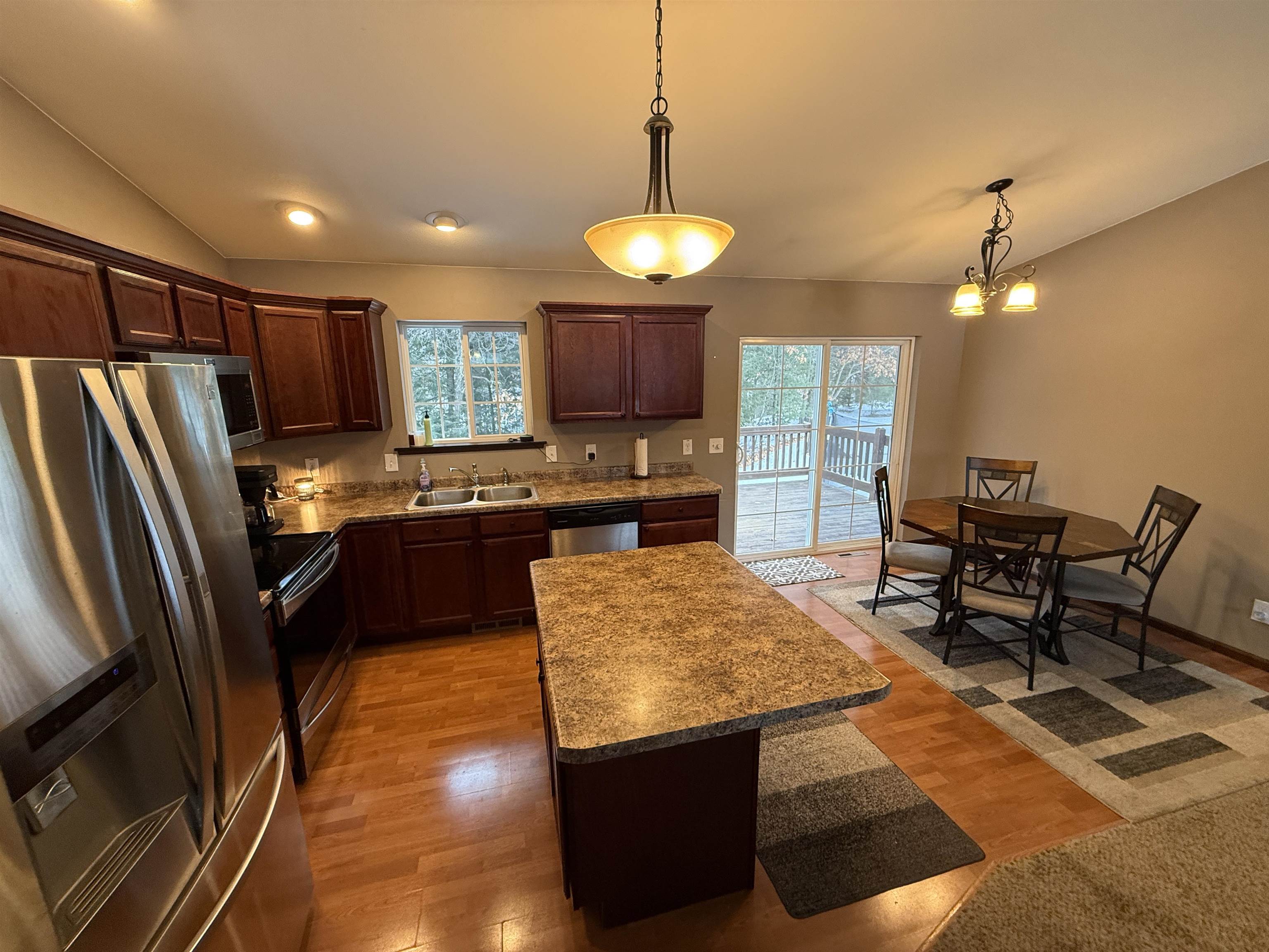 9528 SANDHILL DRIVE, Schofield, Wisconsin 54476, 4 Bedrooms Bedrooms, ,2 BathroomsBathrooms,Residential,For Sale,9528 SANDHILL DRIVE,22600470