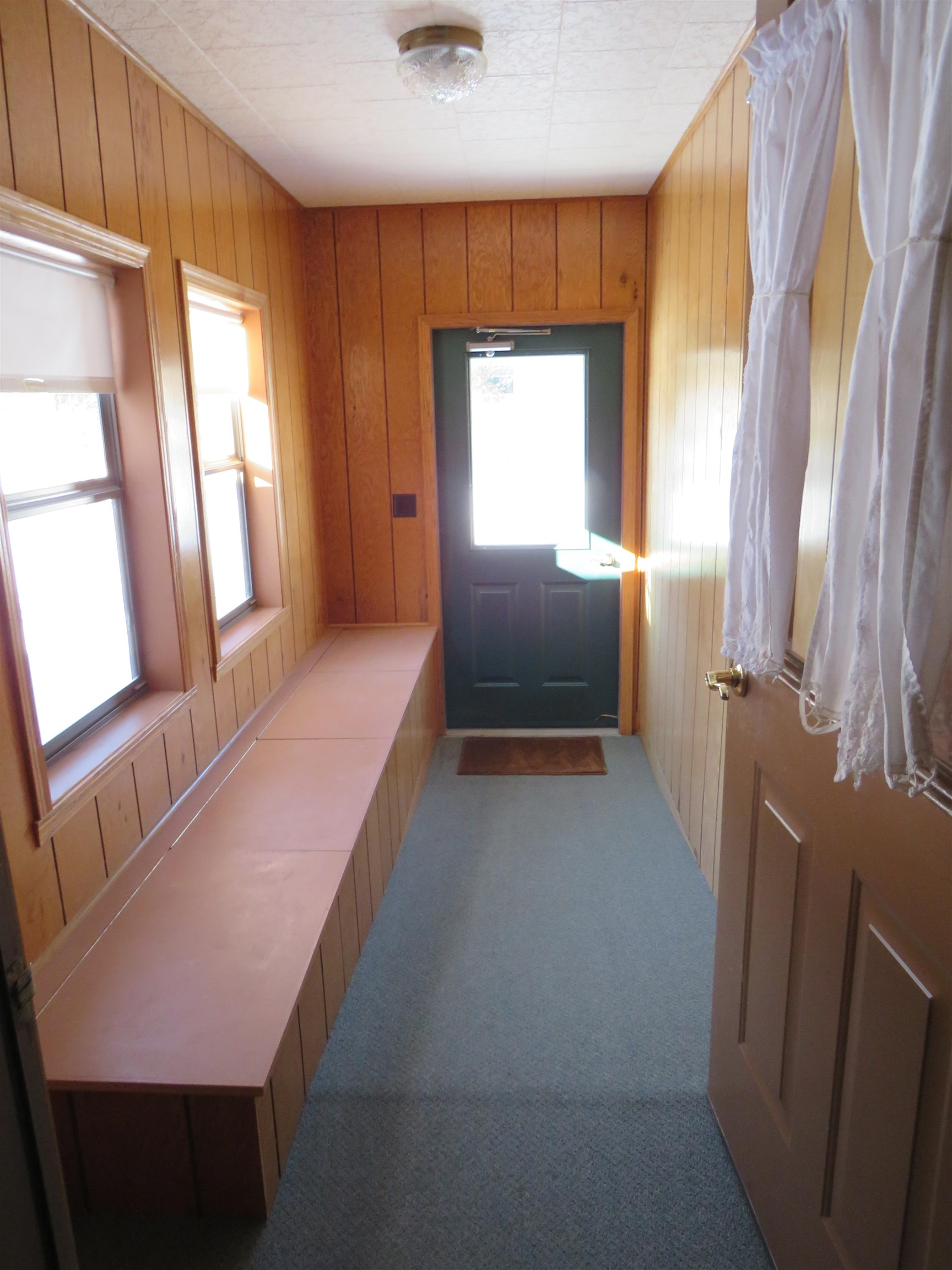 1630/1632 N SUPERIOR STREET, Antigo, Wisconsin 54409, 3 Bedrooms Bedrooms, 7 Rooms Rooms,3 BathroomsBathrooms,Multi-family,For Sale,1630/1632 N SUPERIOR STREET,22600479