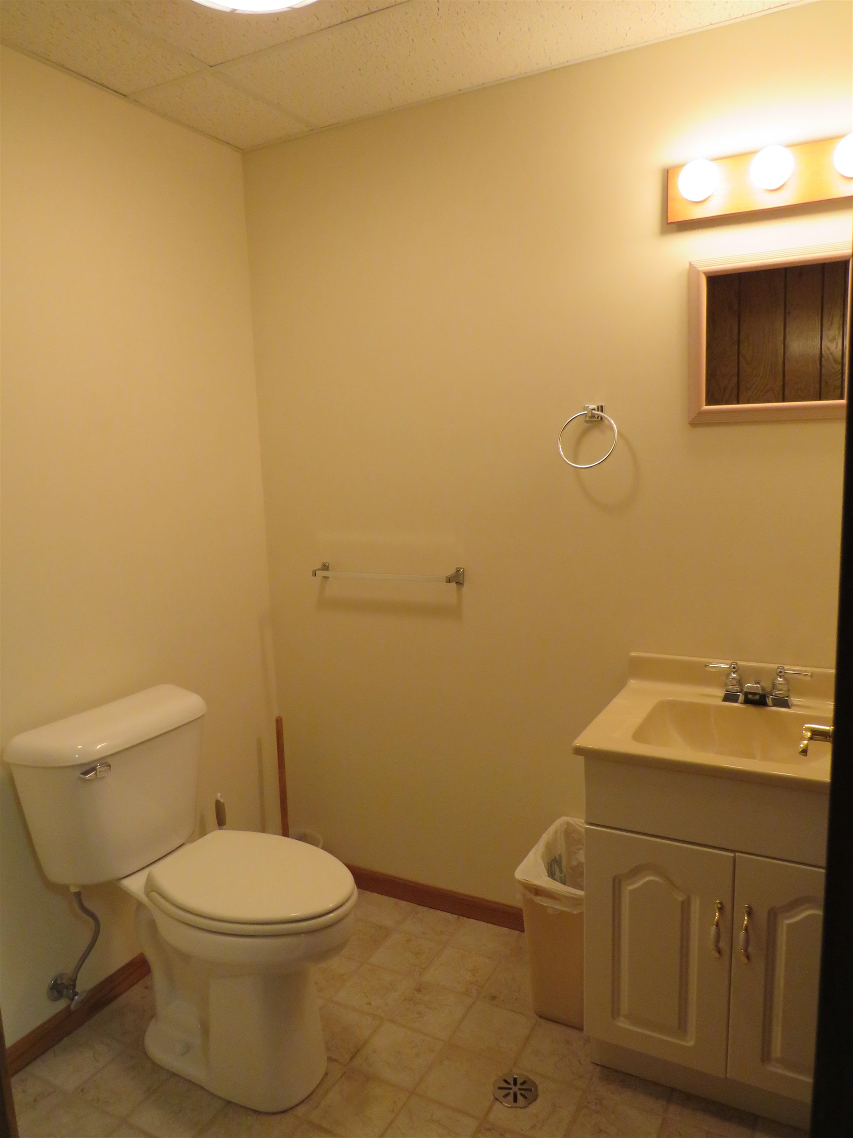 1630/1632 N SUPERIOR STREET, Antigo, Wisconsin 54409, 3 Bedrooms Bedrooms, 7 Rooms Rooms,3 BathroomsBathrooms,Multi-family,For Sale,1630/1632 N SUPERIOR STREET,22600479