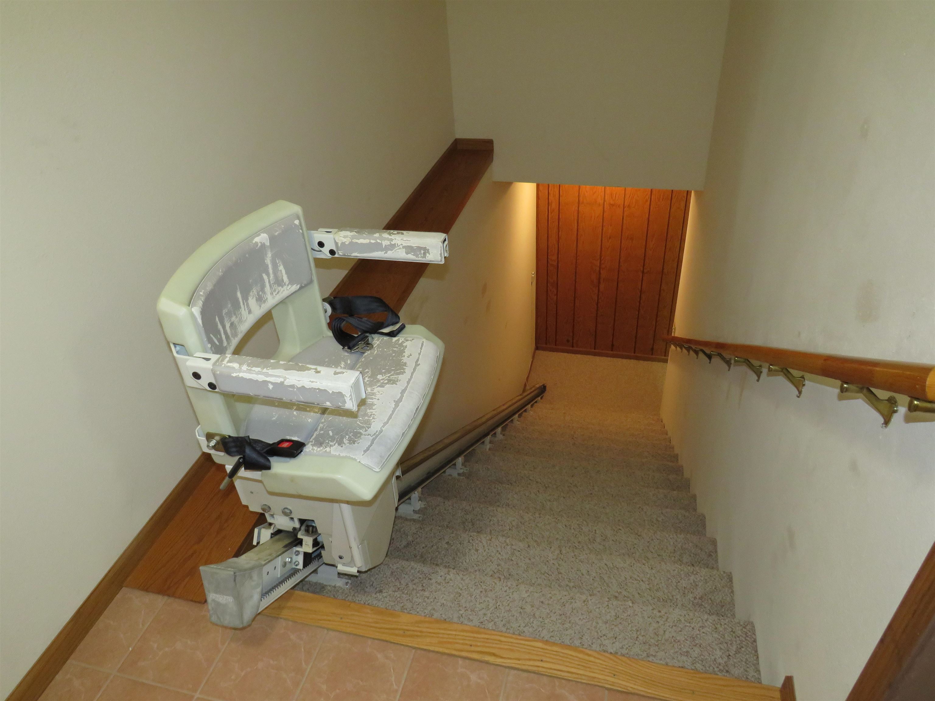 1630/1632 N SUPERIOR STREET, Antigo, Wisconsin 54409, 3 Bedrooms Bedrooms, 7 Rooms Rooms,3 BathroomsBathrooms,Multi-family,For Sale,1630/1632 N SUPERIOR STREET,22600479