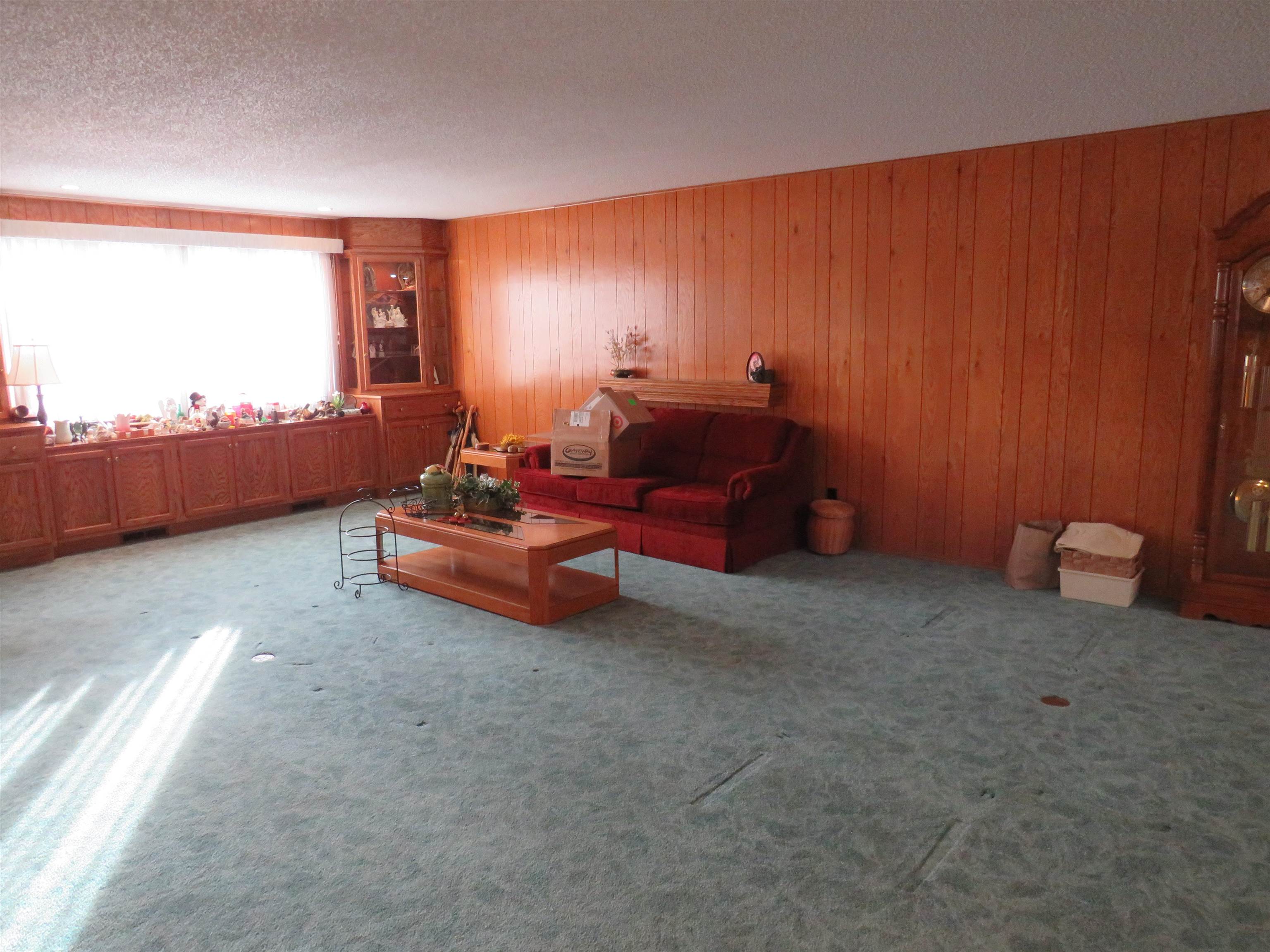 1630/1632 N SUPERIOR STREET, Antigo, Wisconsin 54409, 3 Bedrooms Bedrooms, 7 Rooms Rooms,3 BathroomsBathrooms,Multi-family,For Sale,1630/1632 N SUPERIOR STREET,22600479