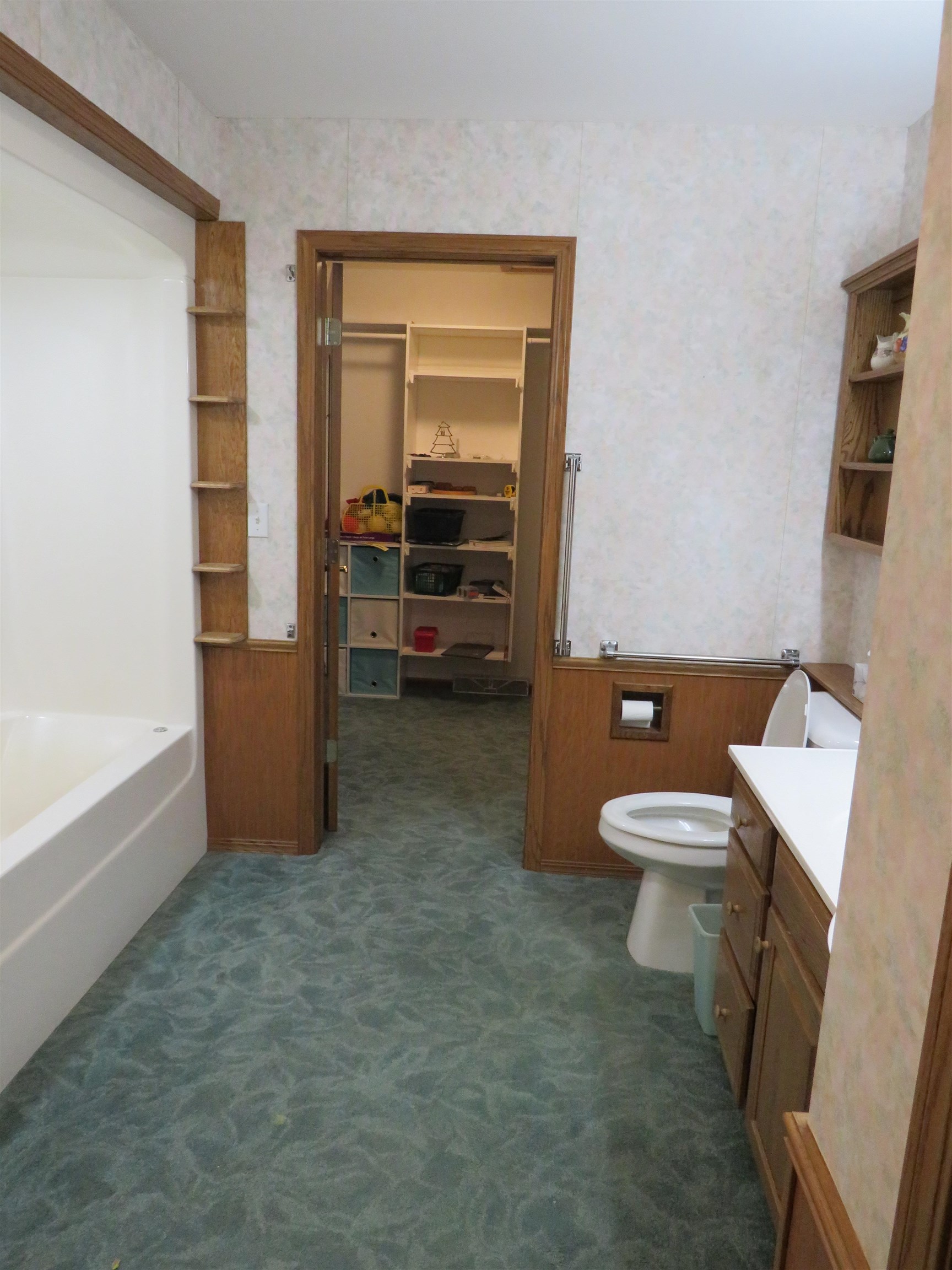 1630/1632 N SUPERIOR STREET, Antigo, Wisconsin 54409, 3 Bedrooms Bedrooms, 7 Rooms Rooms,3 BathroomsBathrooms,Multi-family,For Sale,1630/1632 N SUPERIOR STREET,22600479