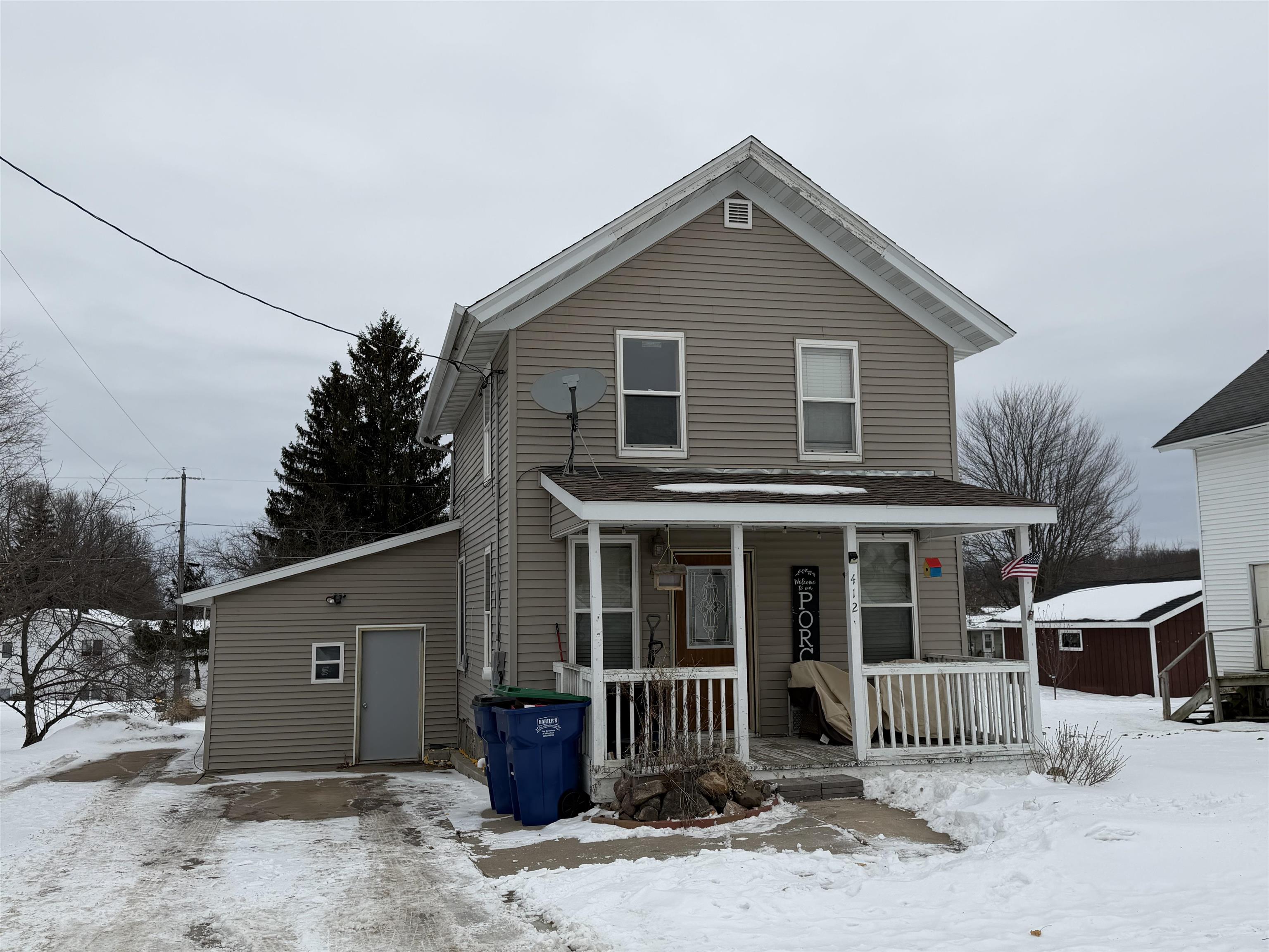 412 ELM STREET, Athens, Wisconsin 54411, 3 Bedrooms Bedrooms, ,1 BathroomBathrooms,Residential,For Sale,412 ELM STREET,22600484