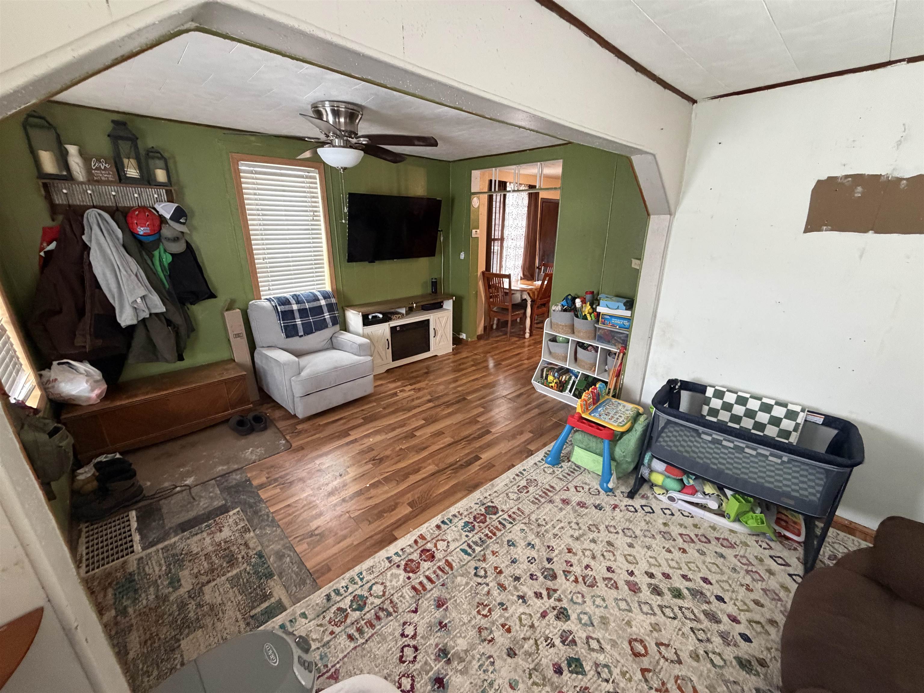 412 ELM STREET, Athens, Wisconsin 54411, 3 Bedrooms Bedrooms, ,1 BathroomBathrooms,Residential,For Sale,412 ELM STREET,22600484