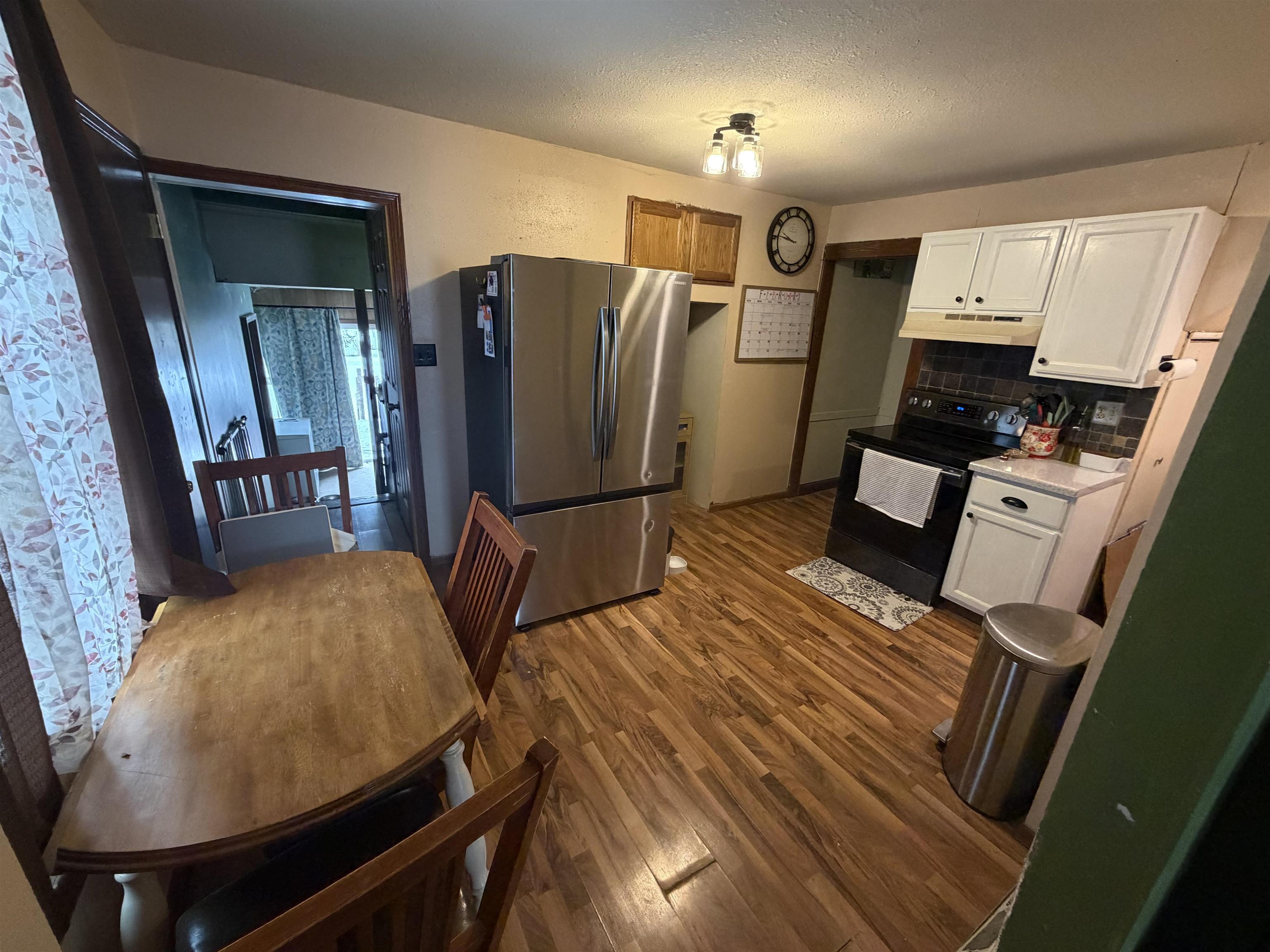 412 ELM STREET, Athens, Wisconsin 54411, 3 Bedrooms Bedrooms, ,1 BathroomBathrooms,Residential,For Sale,412 ELM STREET,22600484