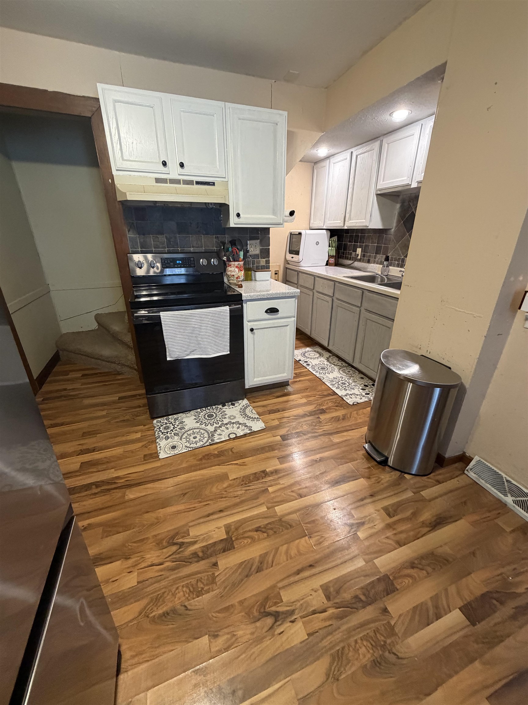 412 ELM STREET, Athens, Wisconsin 54411, 3 Bedrooms Bedrooms, ,1 BathroomBathrooms,Residential,For Sale,412 ELM STREET,22600484