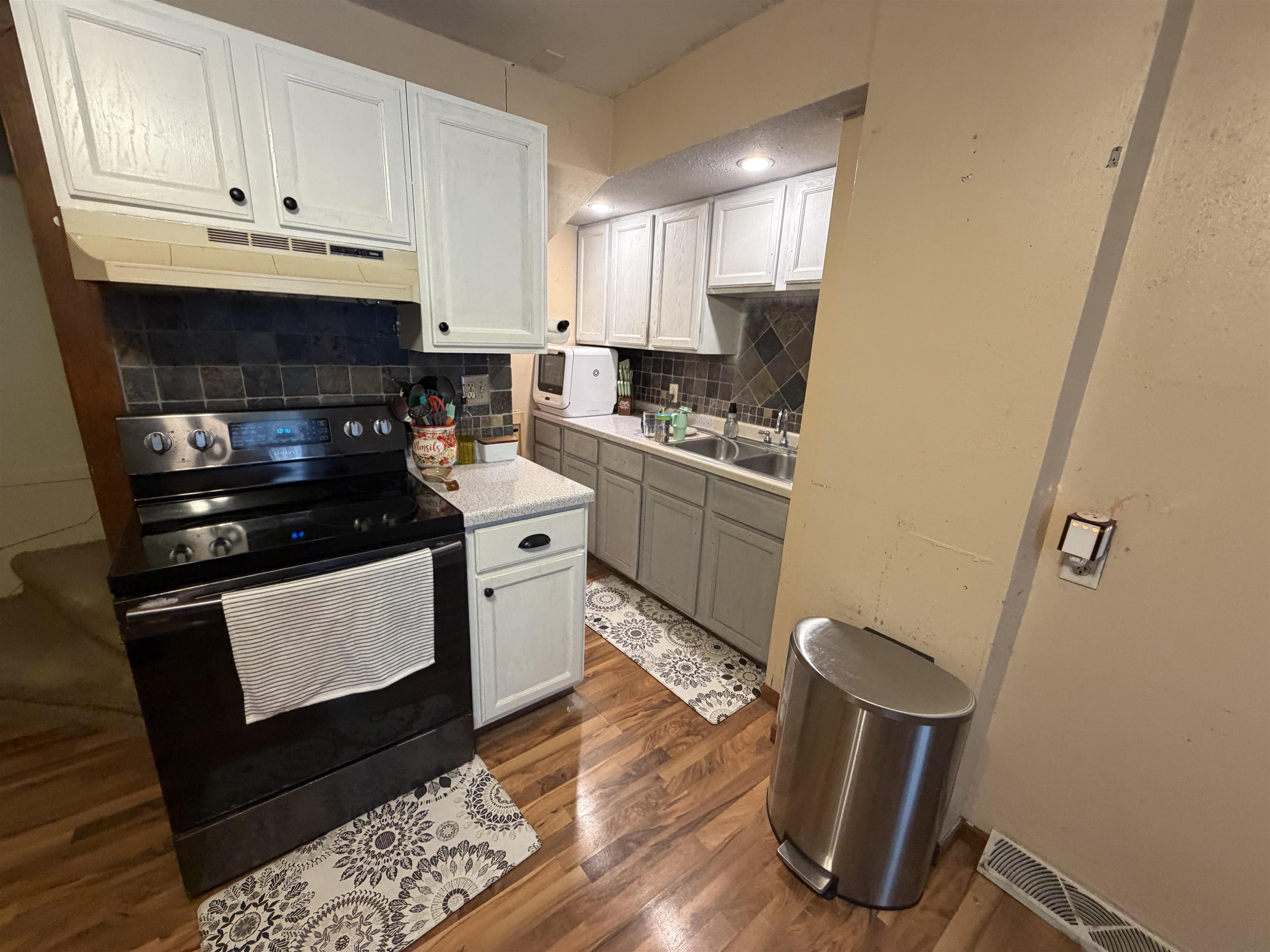 412 ELM STREET, Athens, Wisconsin 54411, 3 Bedrooms Bedrooms, ,1 BathroomBathrooms,Residential,For Sale,412 ELM STREET,22600484