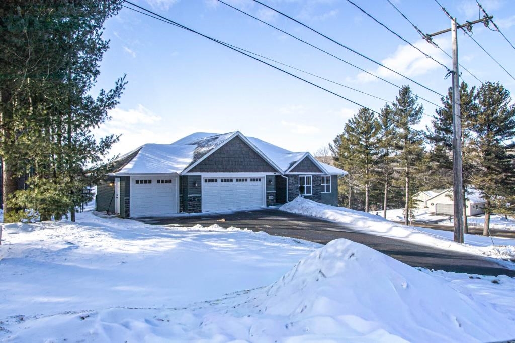 320 N 36TH AVENUE, Wausau, Wisconsin 54401, 5 Bedrooms Bedrooms, ,3 BathroomsBathrooms,Residential,For Sale,320 N 36TH AVENUE,22600487