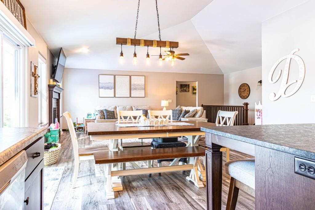 320 N 36TH AVENUE, Wausau, Wisconsin 54401, 5 Bedrooms Bedrooms, ,3 BathroomsBathrooms,Residential,For Sale,320 N 36TH AVENUE,22600487